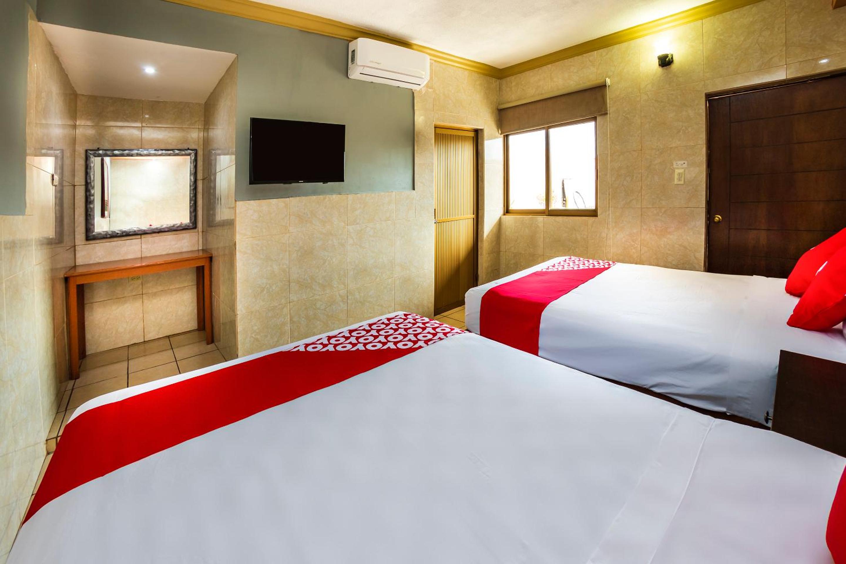 Standard Two Beds  - Photo 3