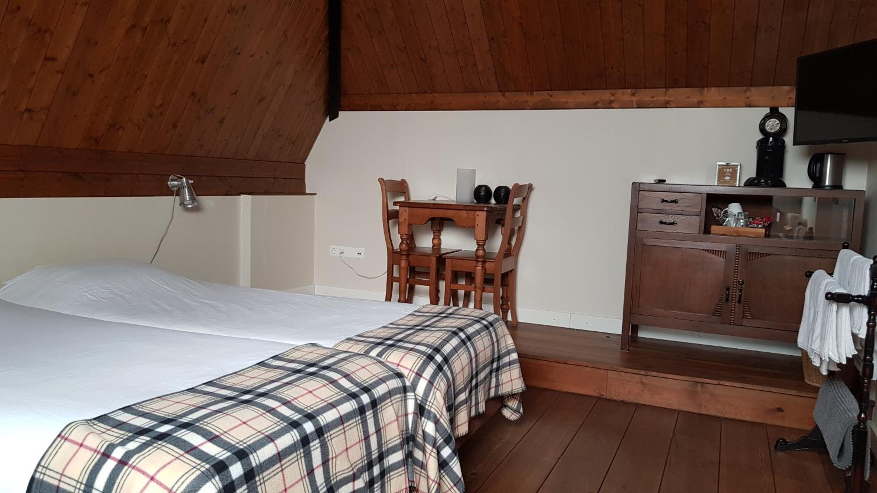 Deluxe Triple Room photo 2