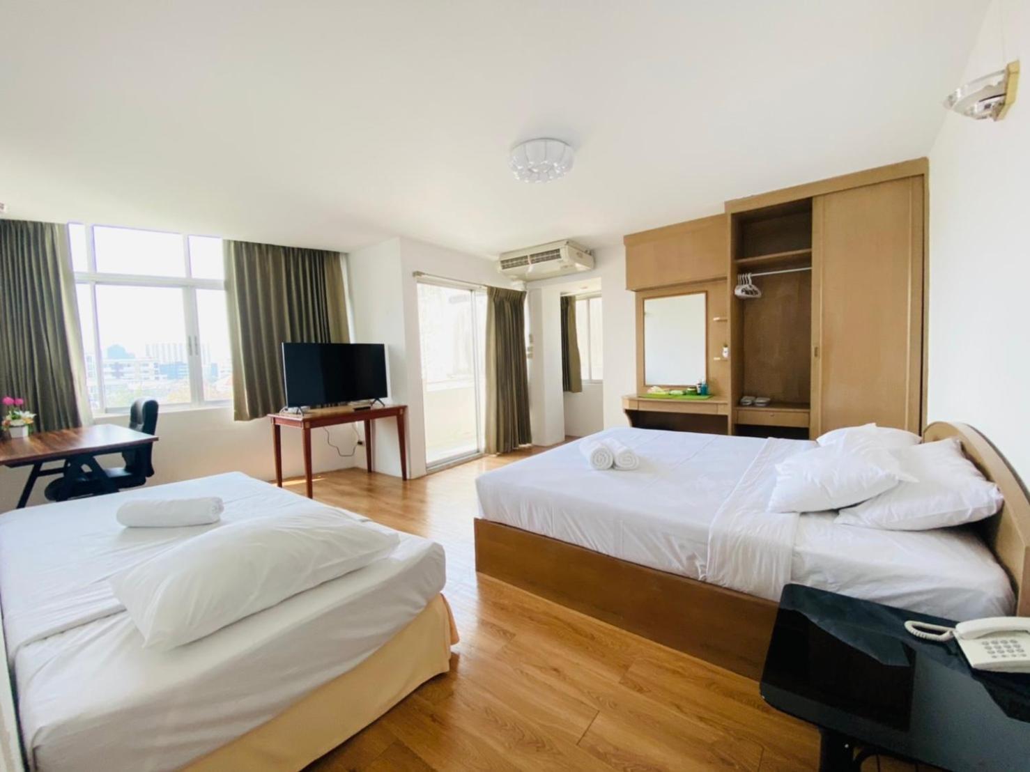 Deluxe Triple Room photo 1