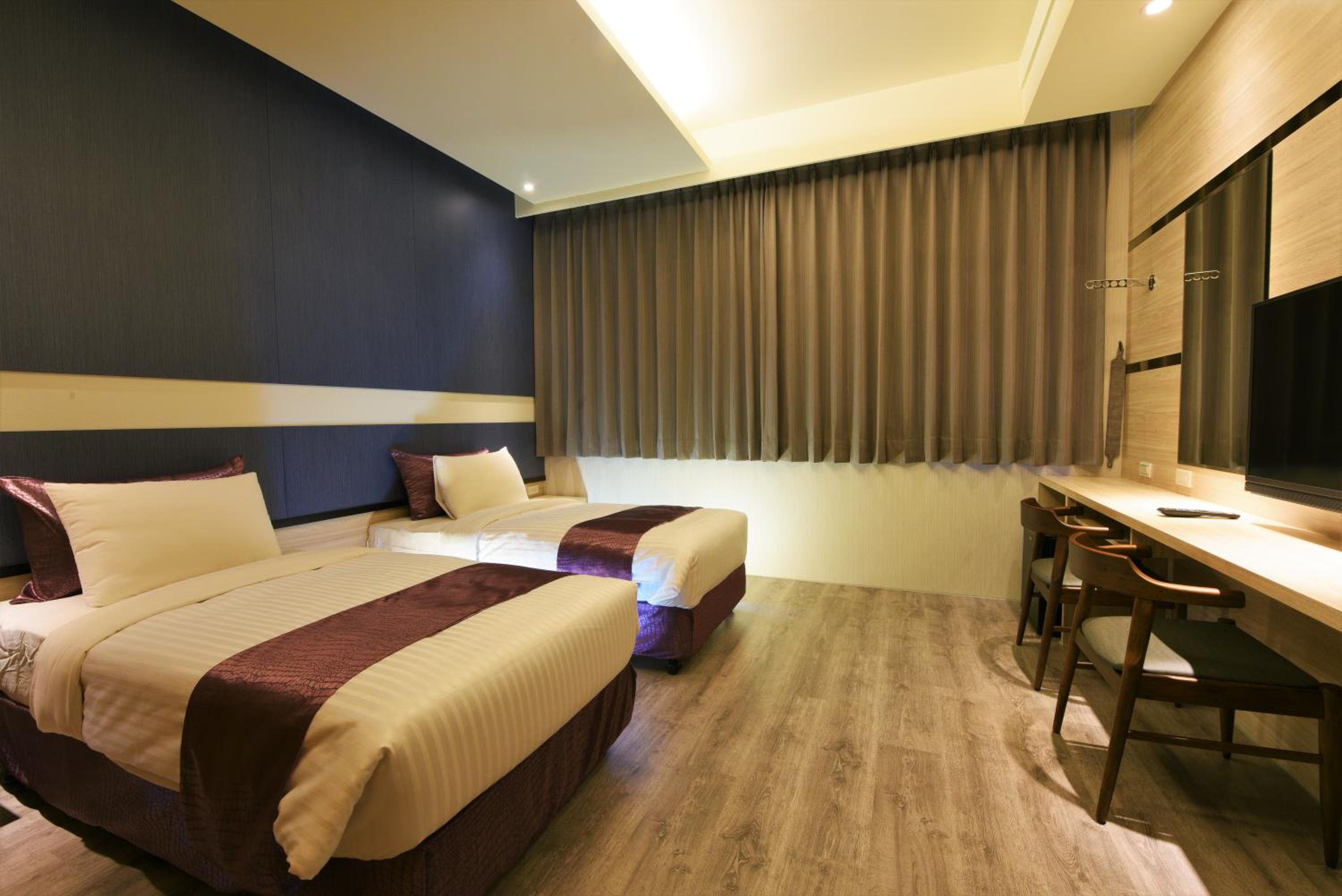 Standard Double or Twin Room - Photo 3