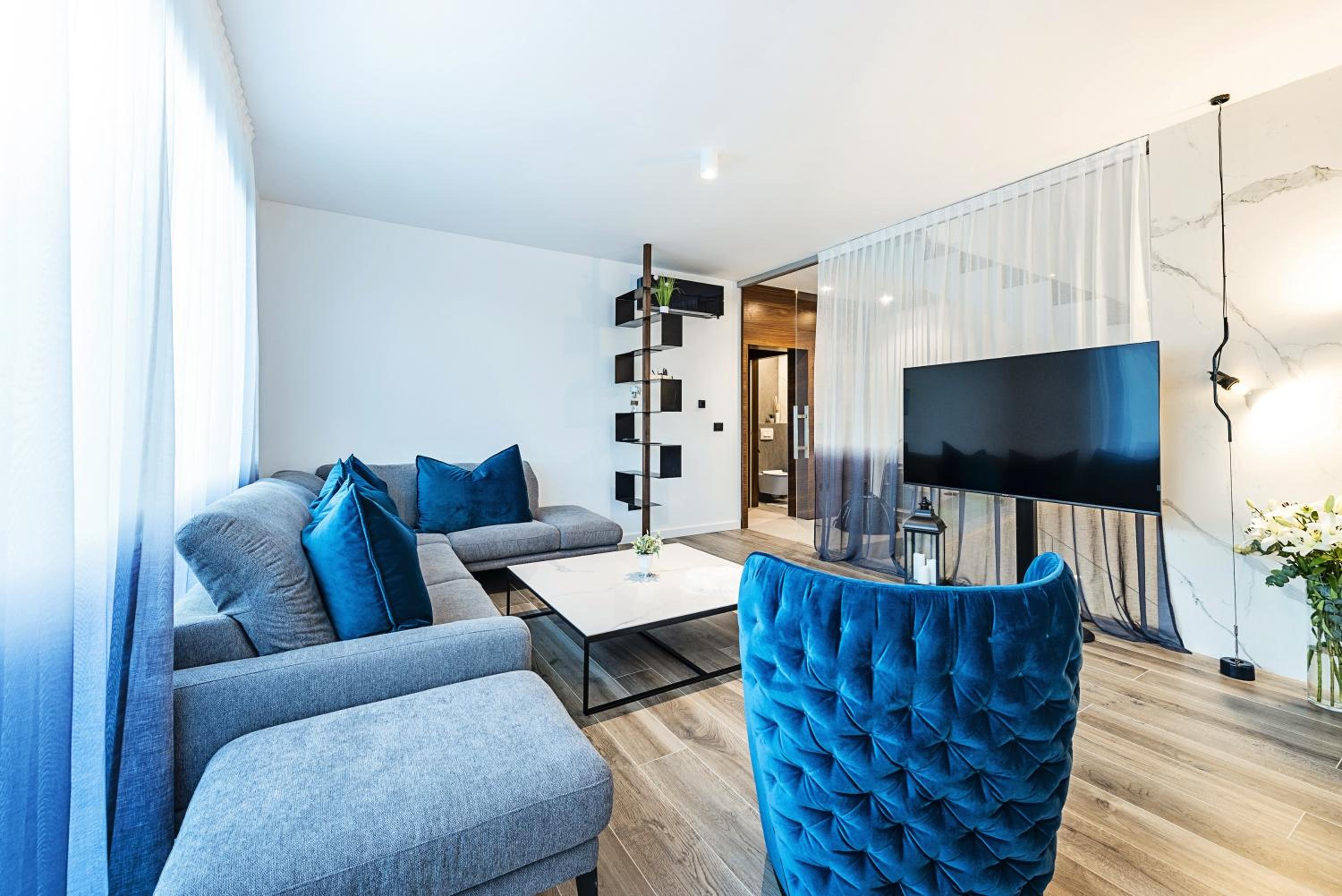 Five Bedroom Villa