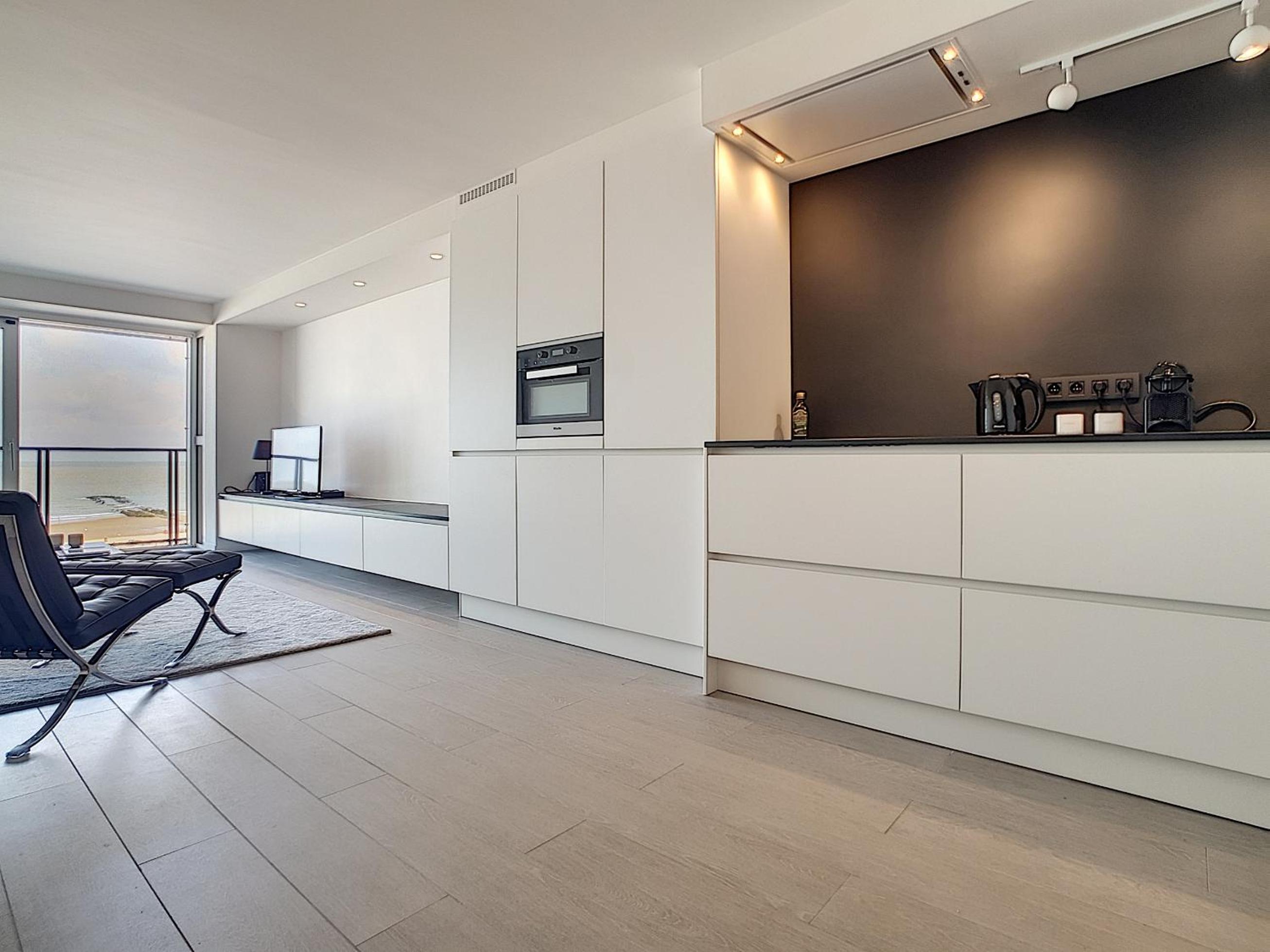 Apartment photo 3
