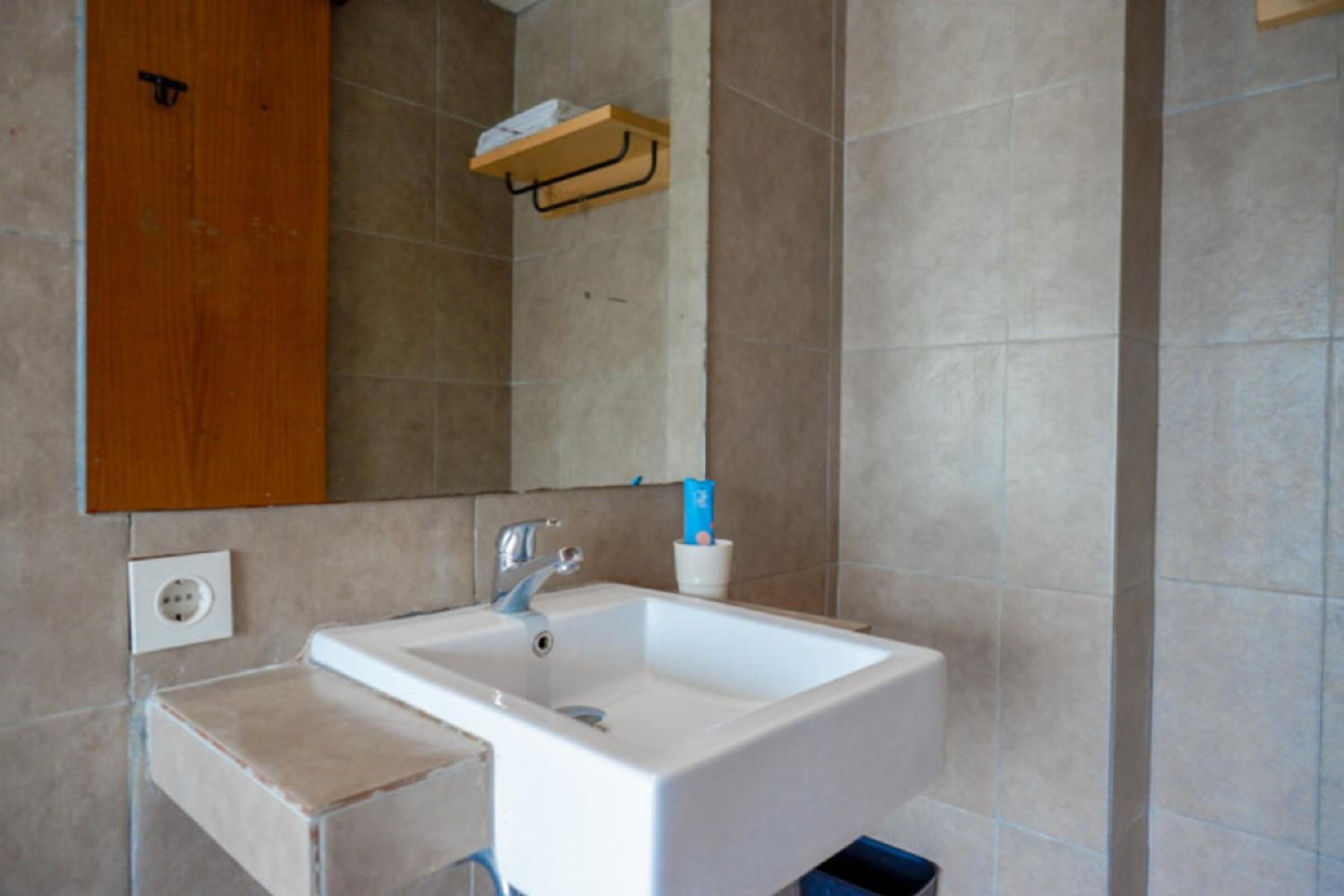 Suite - Photo 9