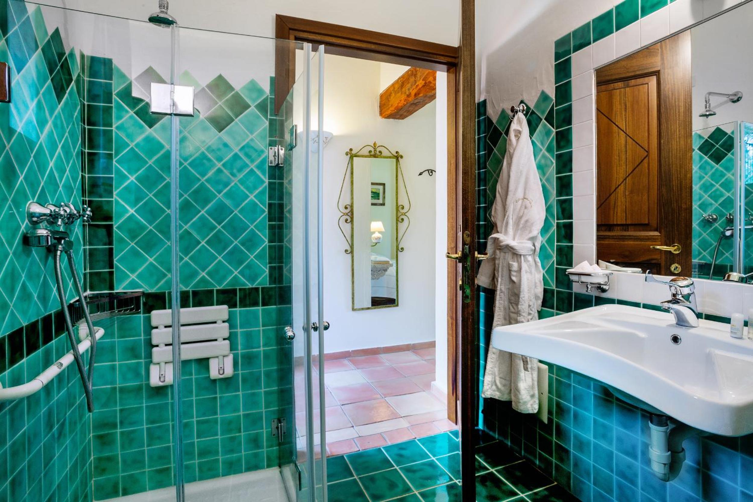 Double Room - Photo 17