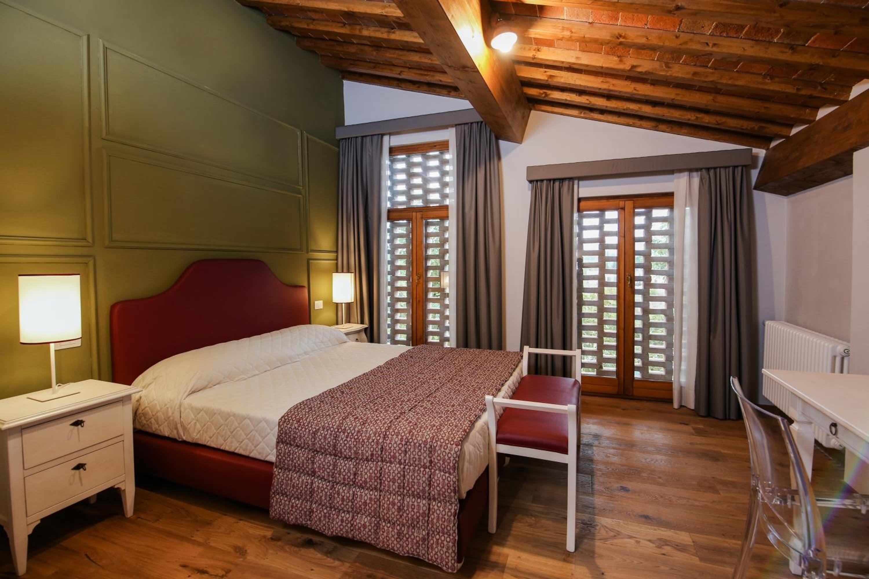 Deluxe Double Room photo 2