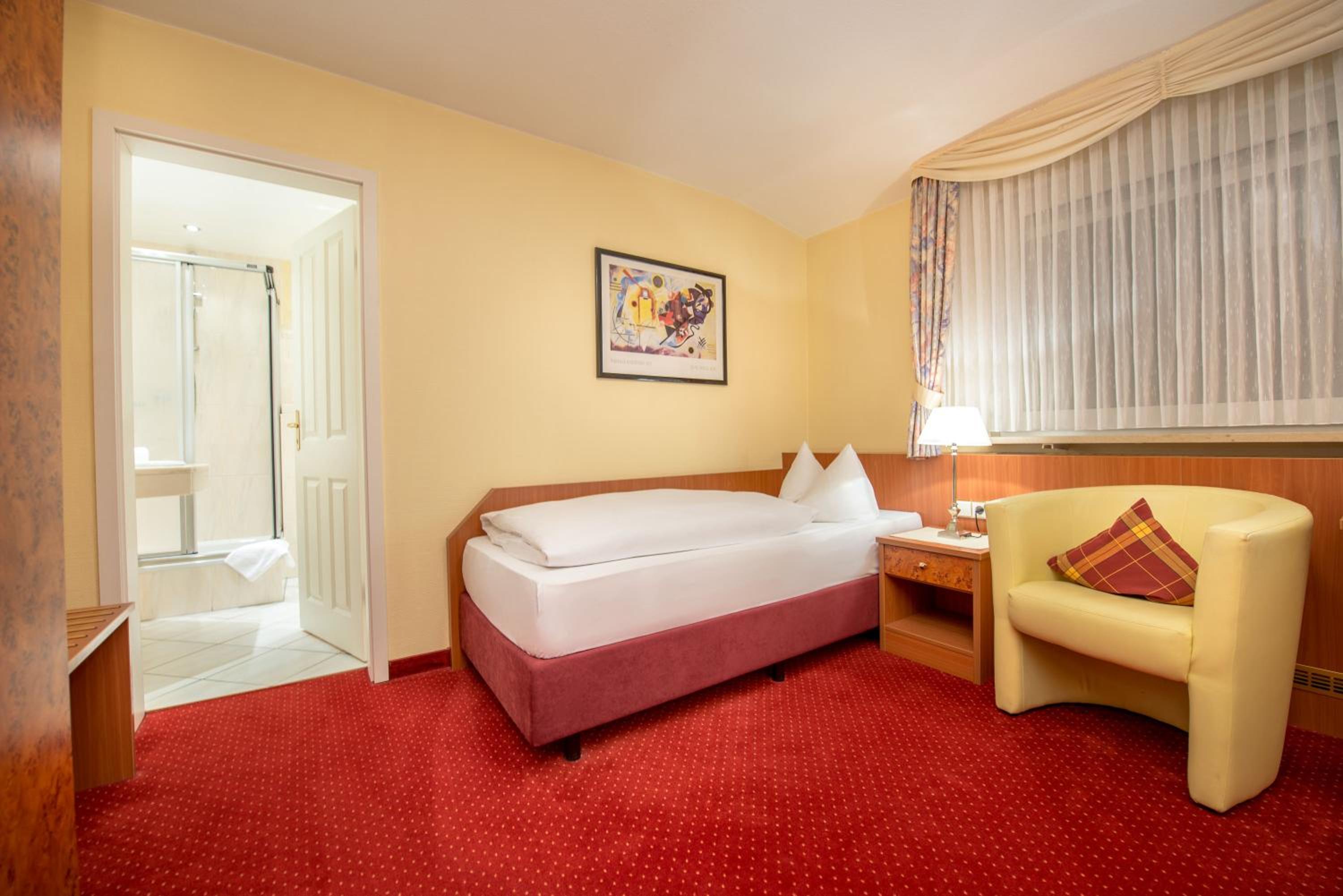 Budget Single Room photo 1