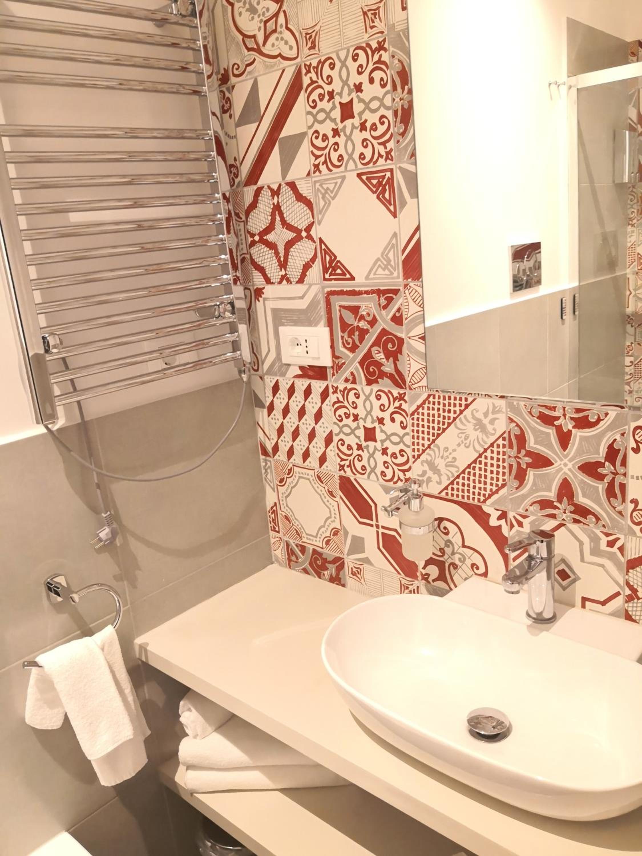 Deluxe Double Room with Shower photo 2