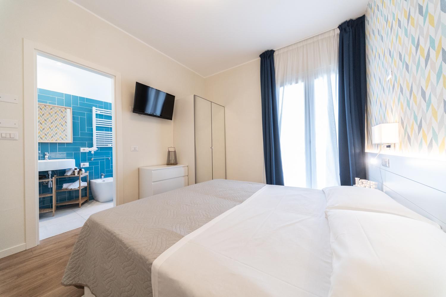 Triple Room - Photo 9