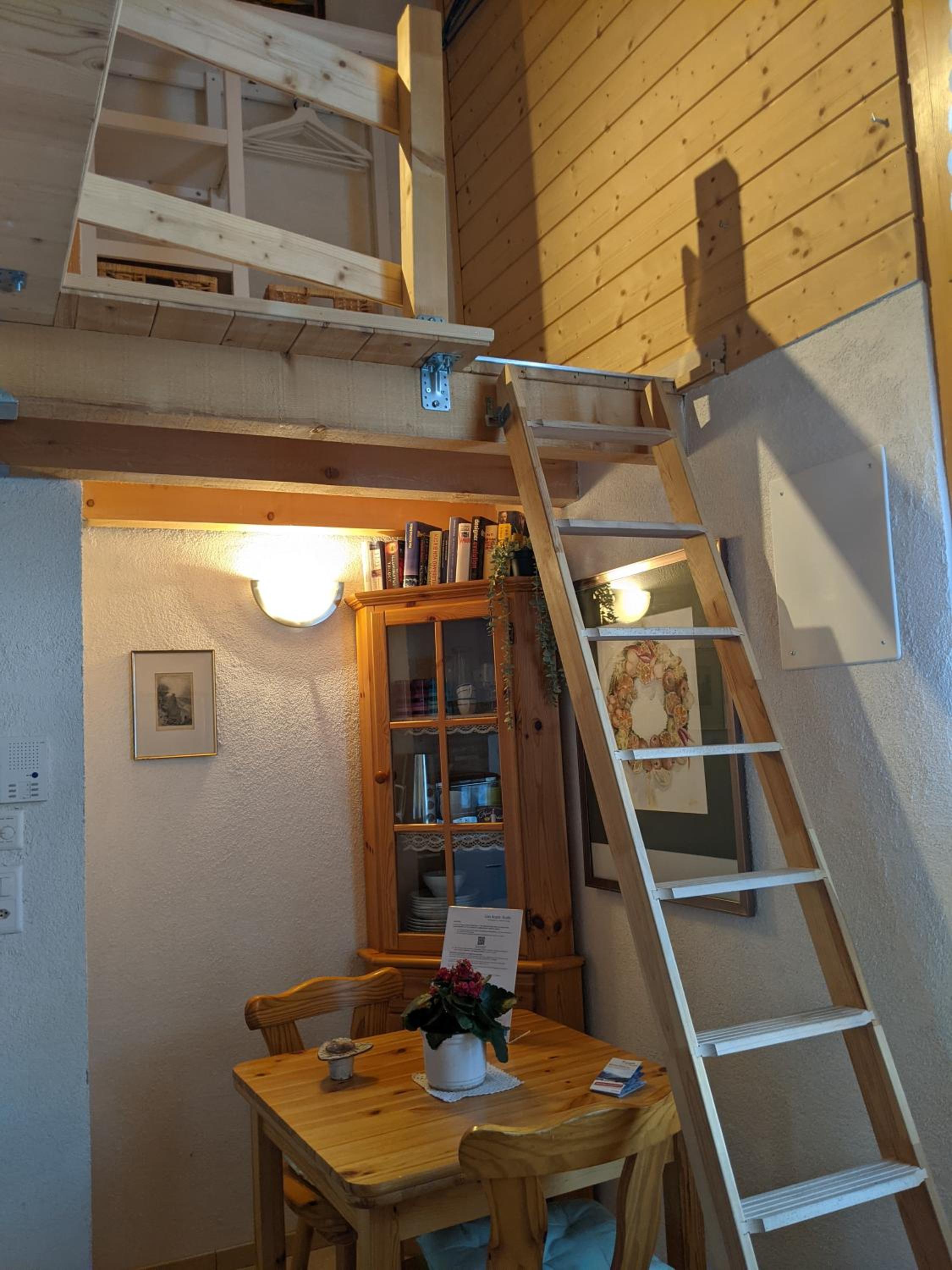 Studio Apartment photo 2