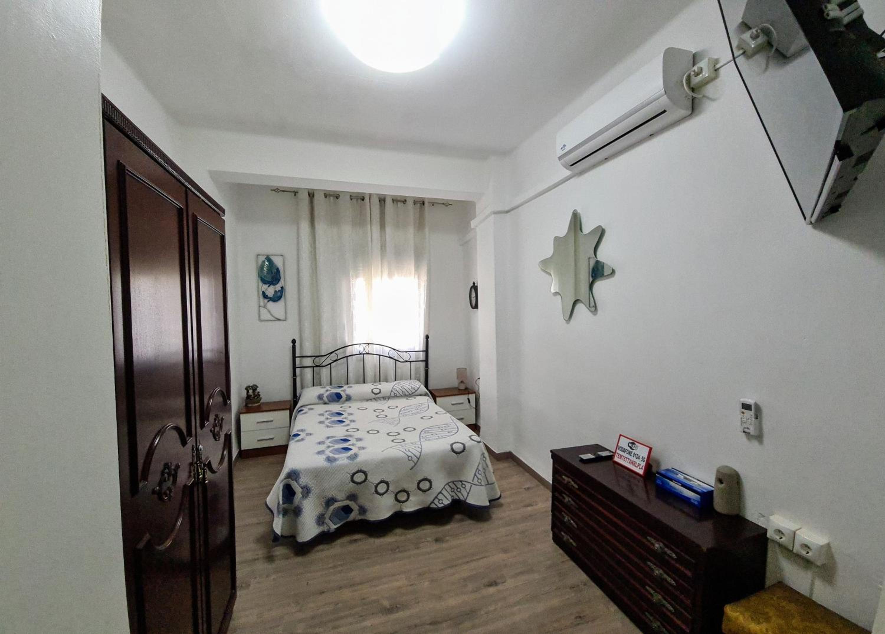 Classic Double Room - Photo 1