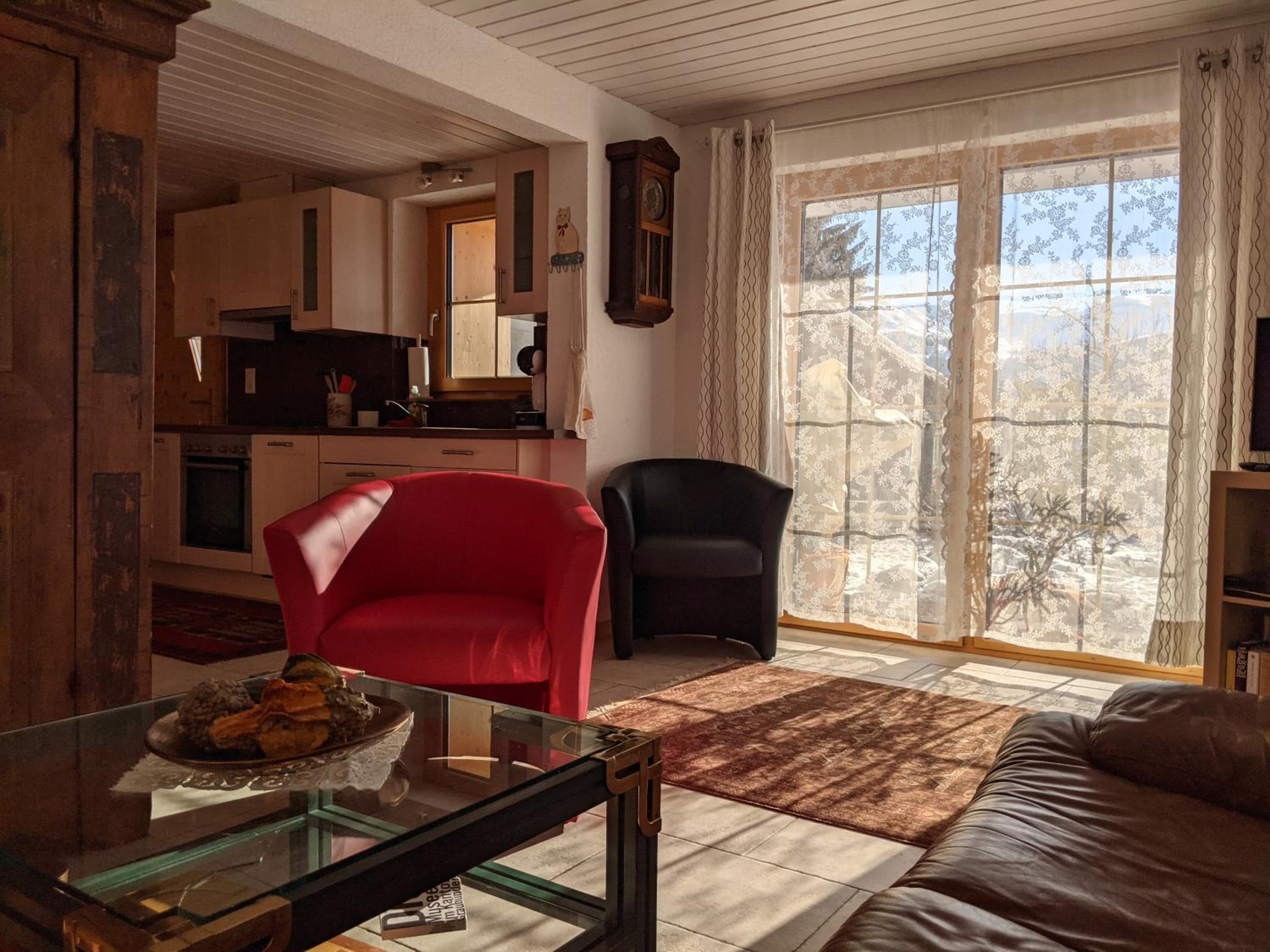 Apartment with Mountain View photo 1