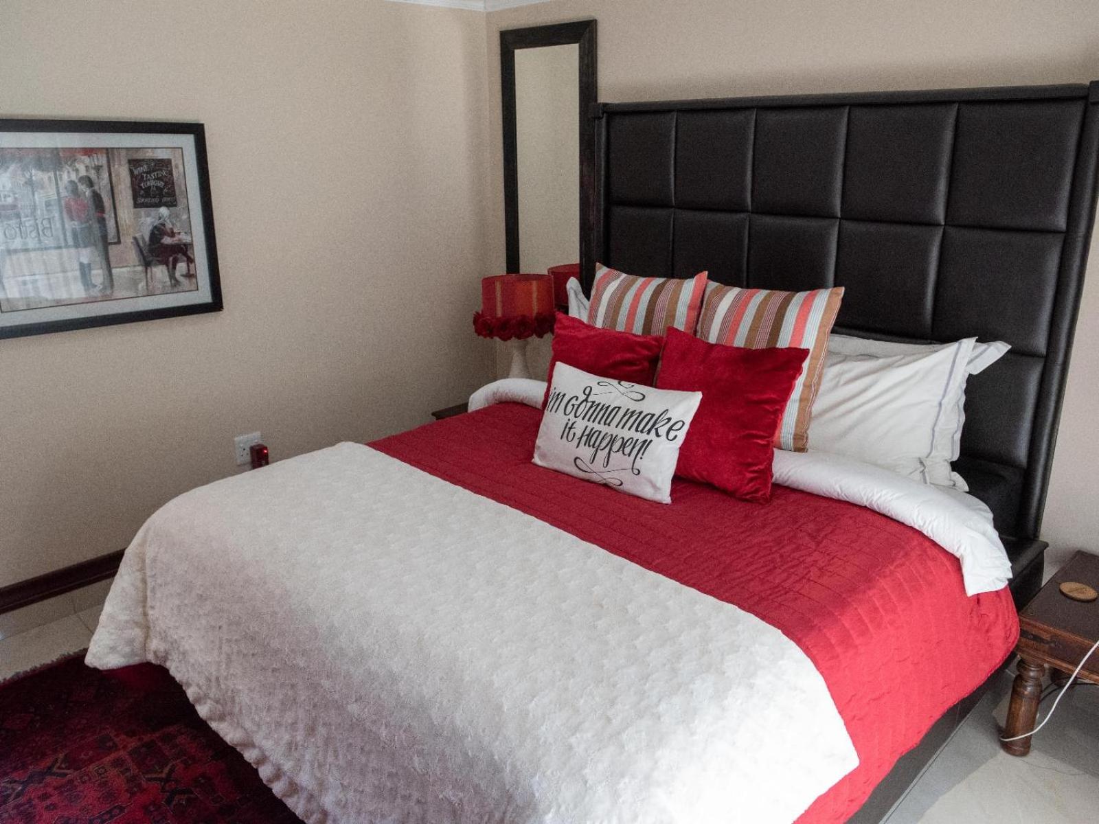 Standard King Room photo 1