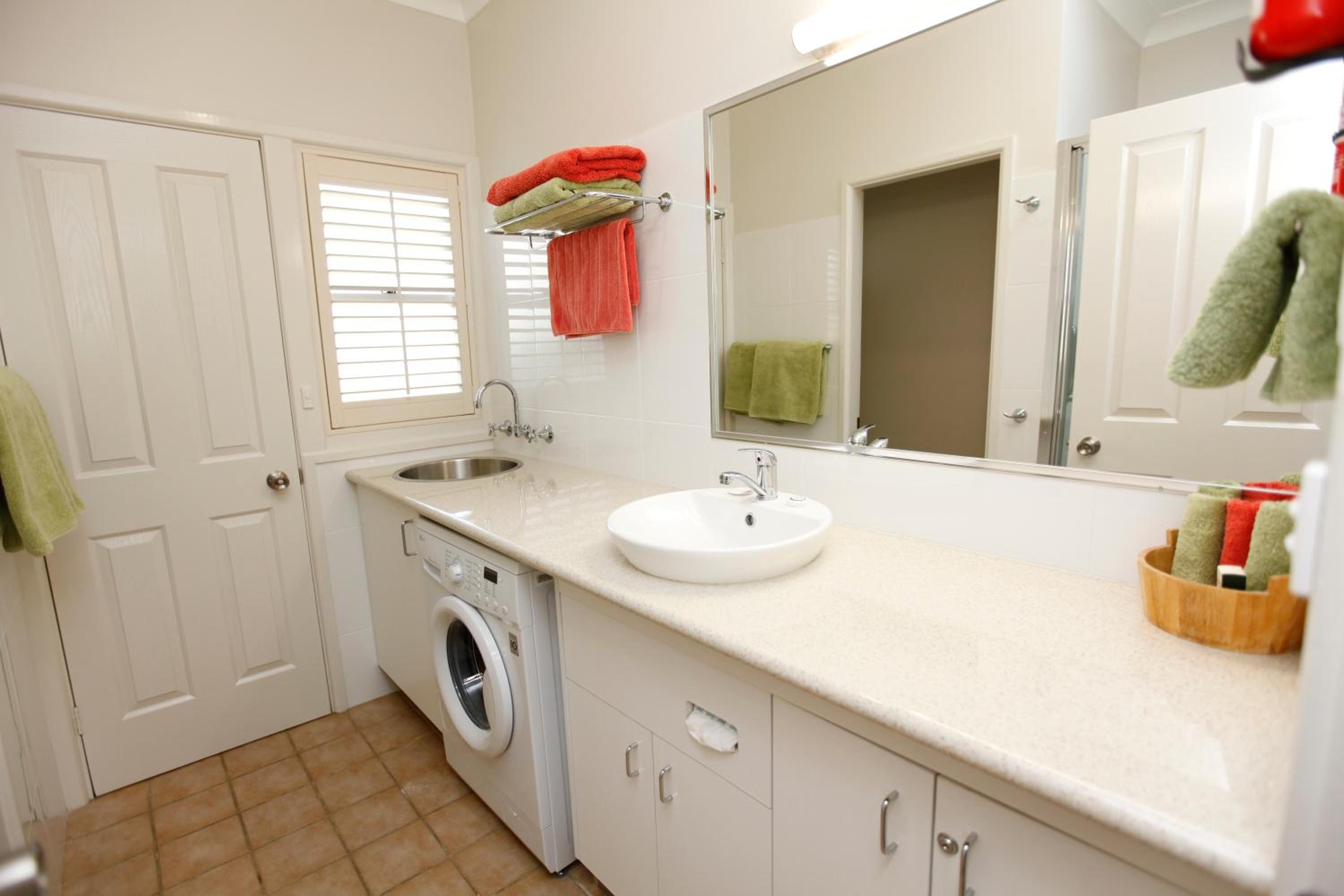Two-Bedroom Apartment- A photo 2