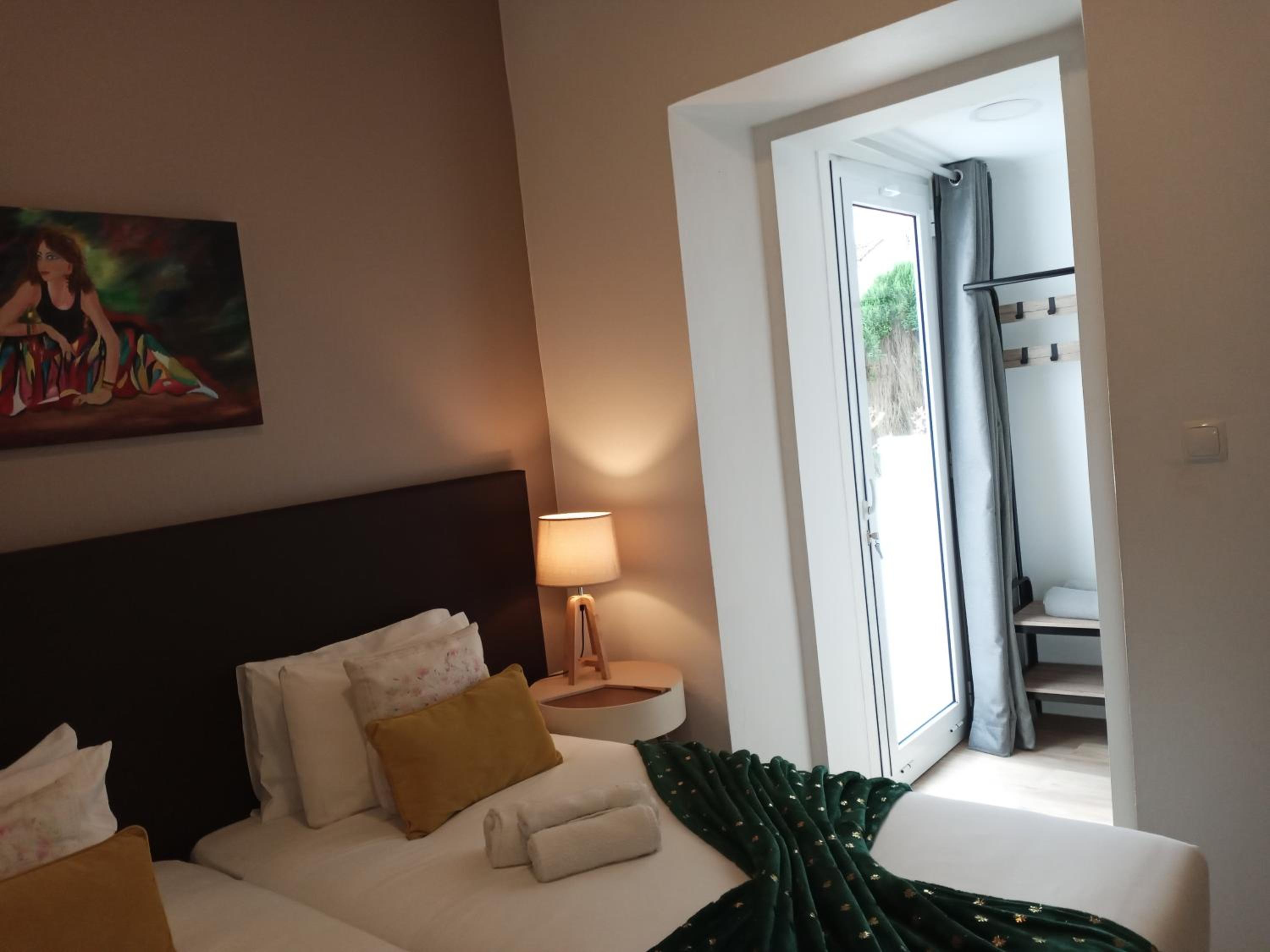 Junior Suite with Garden View - Photo 12
