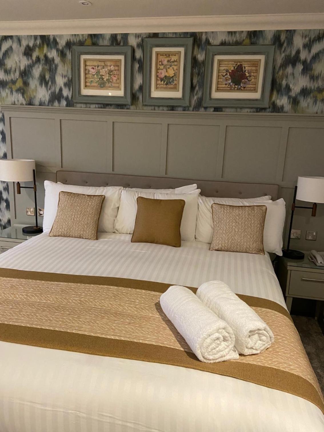Superior King Room - Photo 1