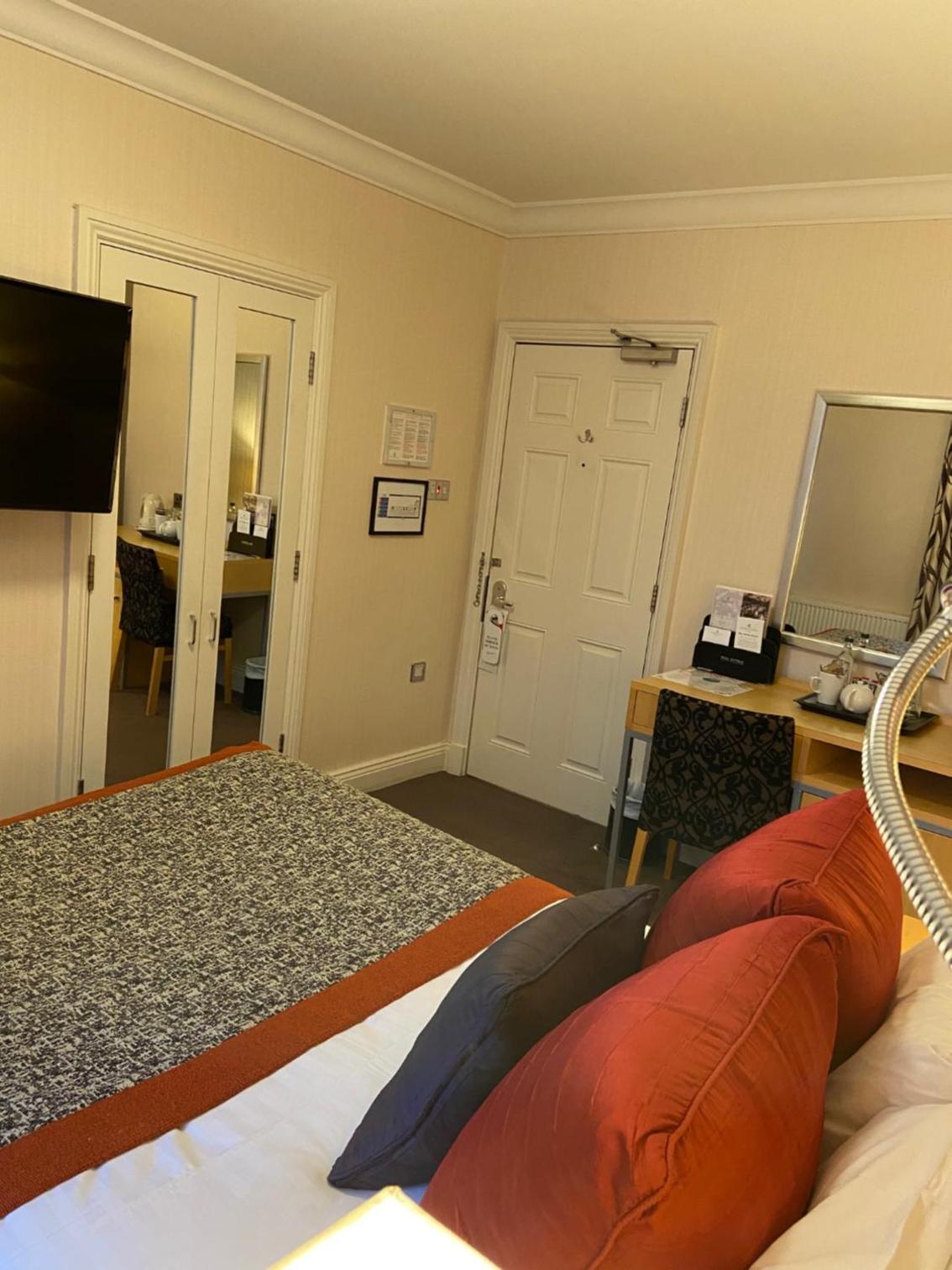 Executive Double Room - Photo 9