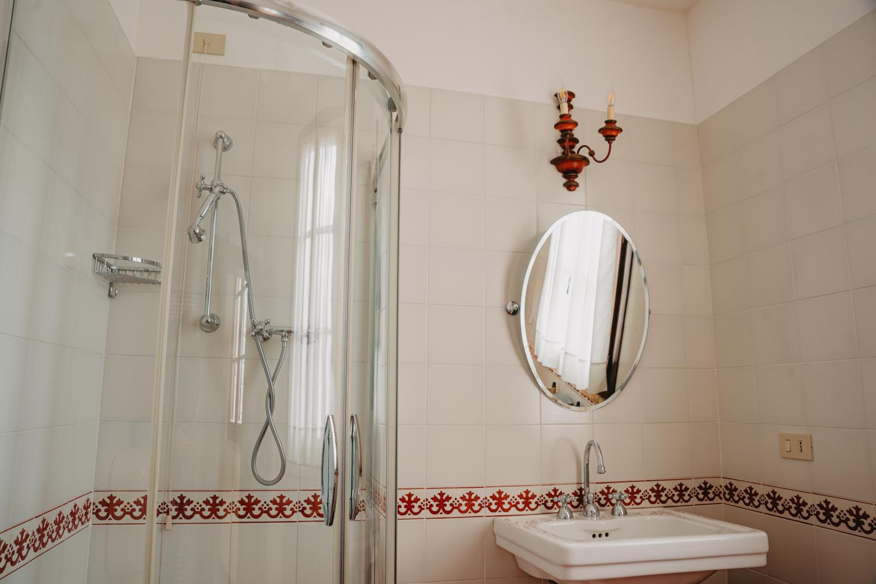 Superior Double Room - Photo 4