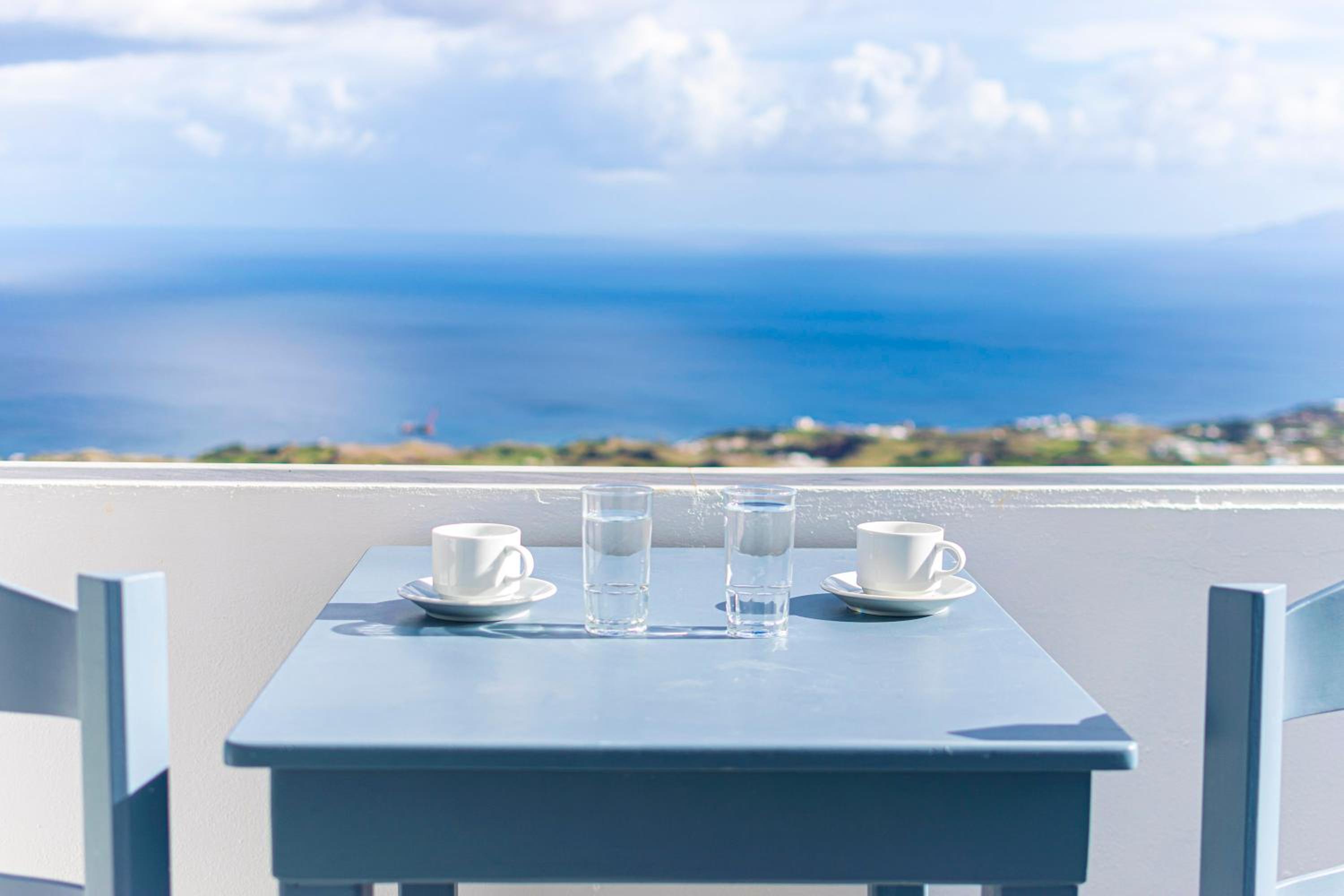 Premier Suite with Sea View - Photo 15