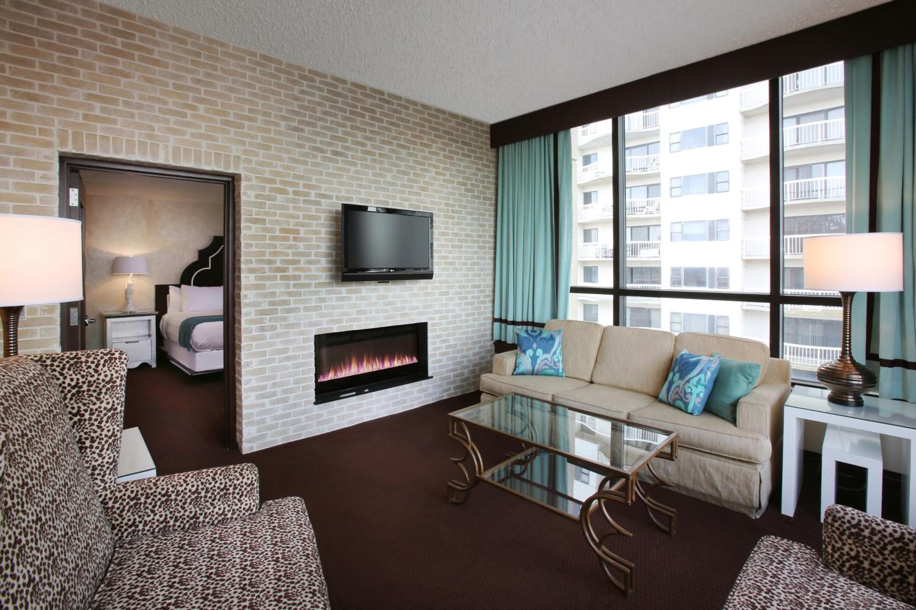 CHELSEA ONE BEDROOM SUITE 1 KING - Photo 1