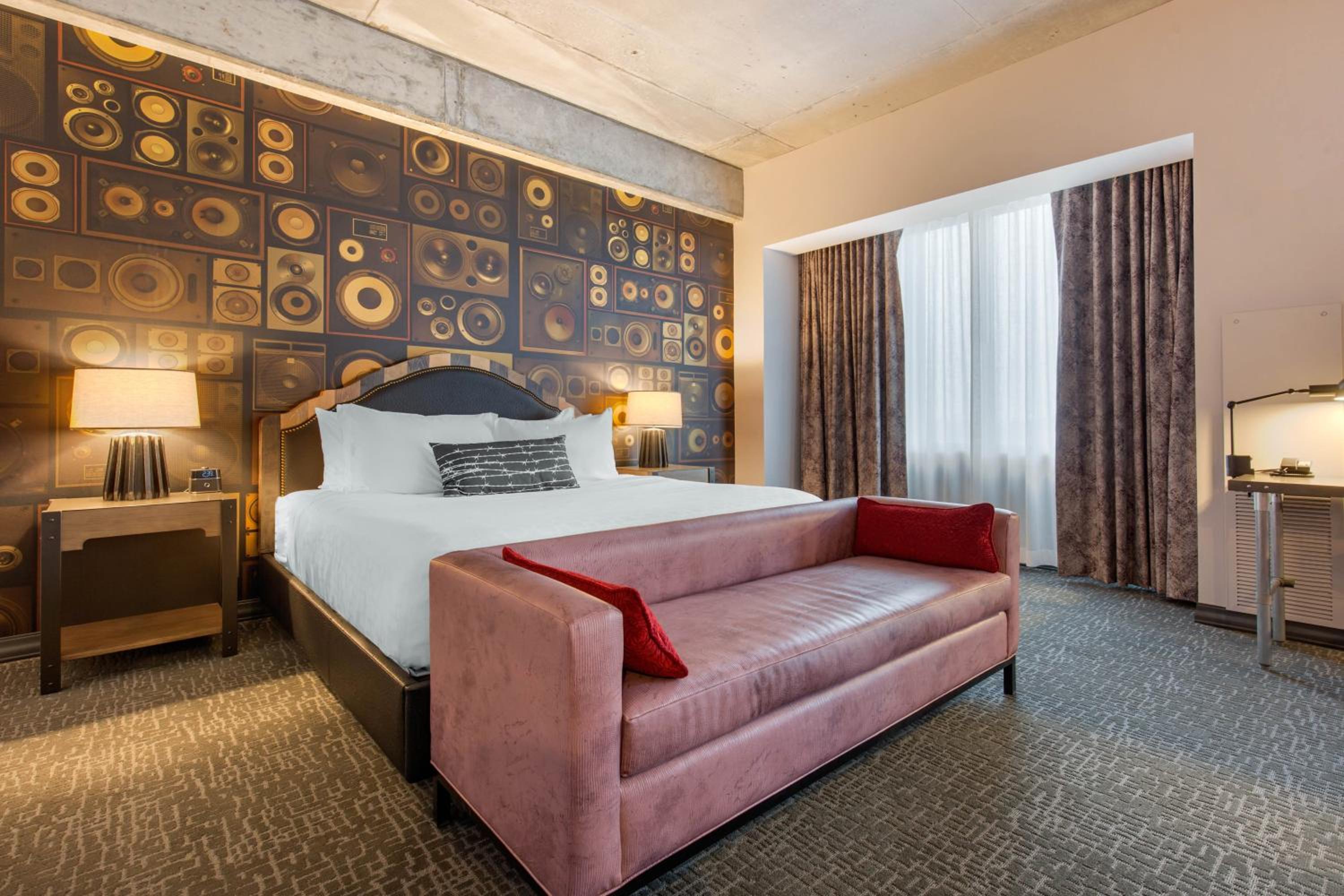 Cambria Hotel Nashville Downtown: King Suite - Non-Smoking photo