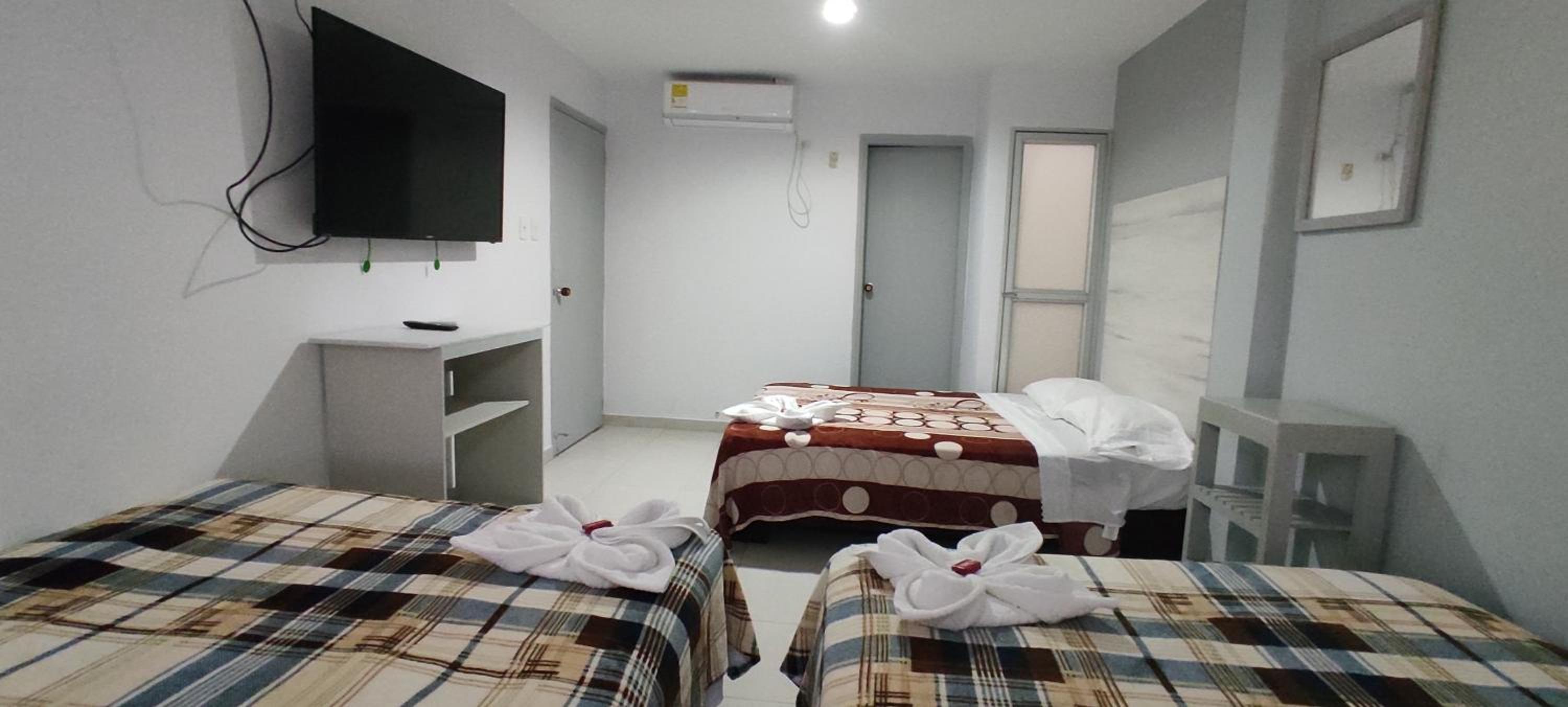 Comfort Triple Room with Shower photo 2