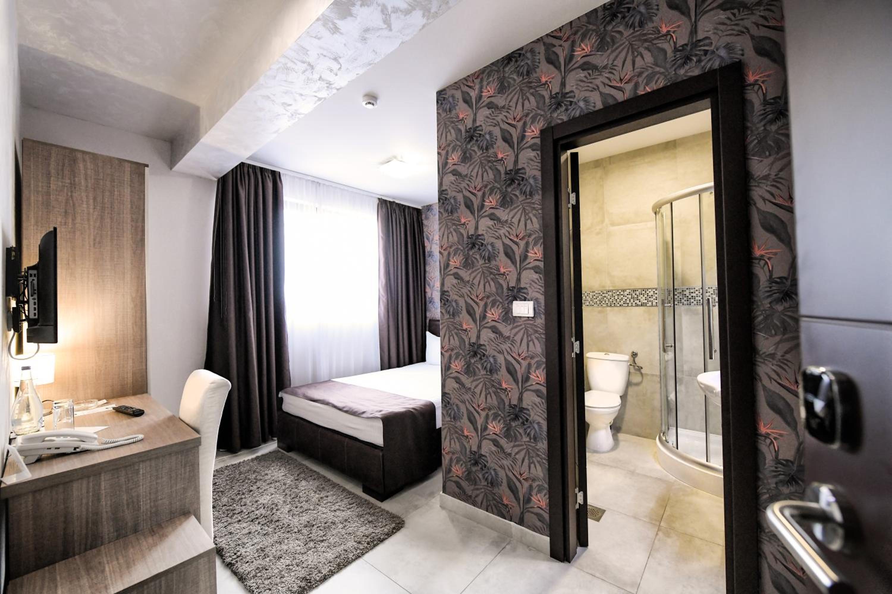 Economy Double Room