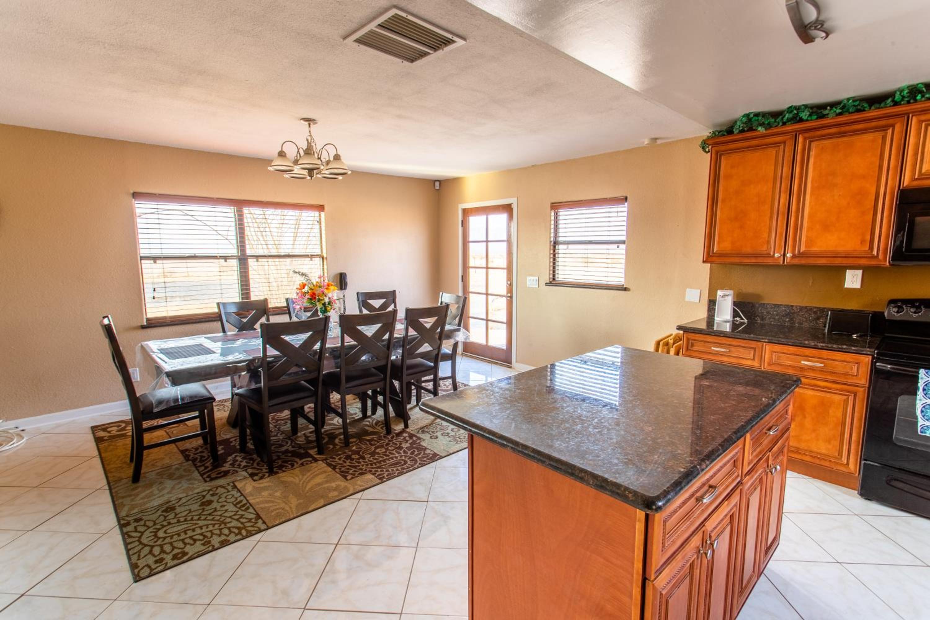 Three-Bedroom House - Photo 18