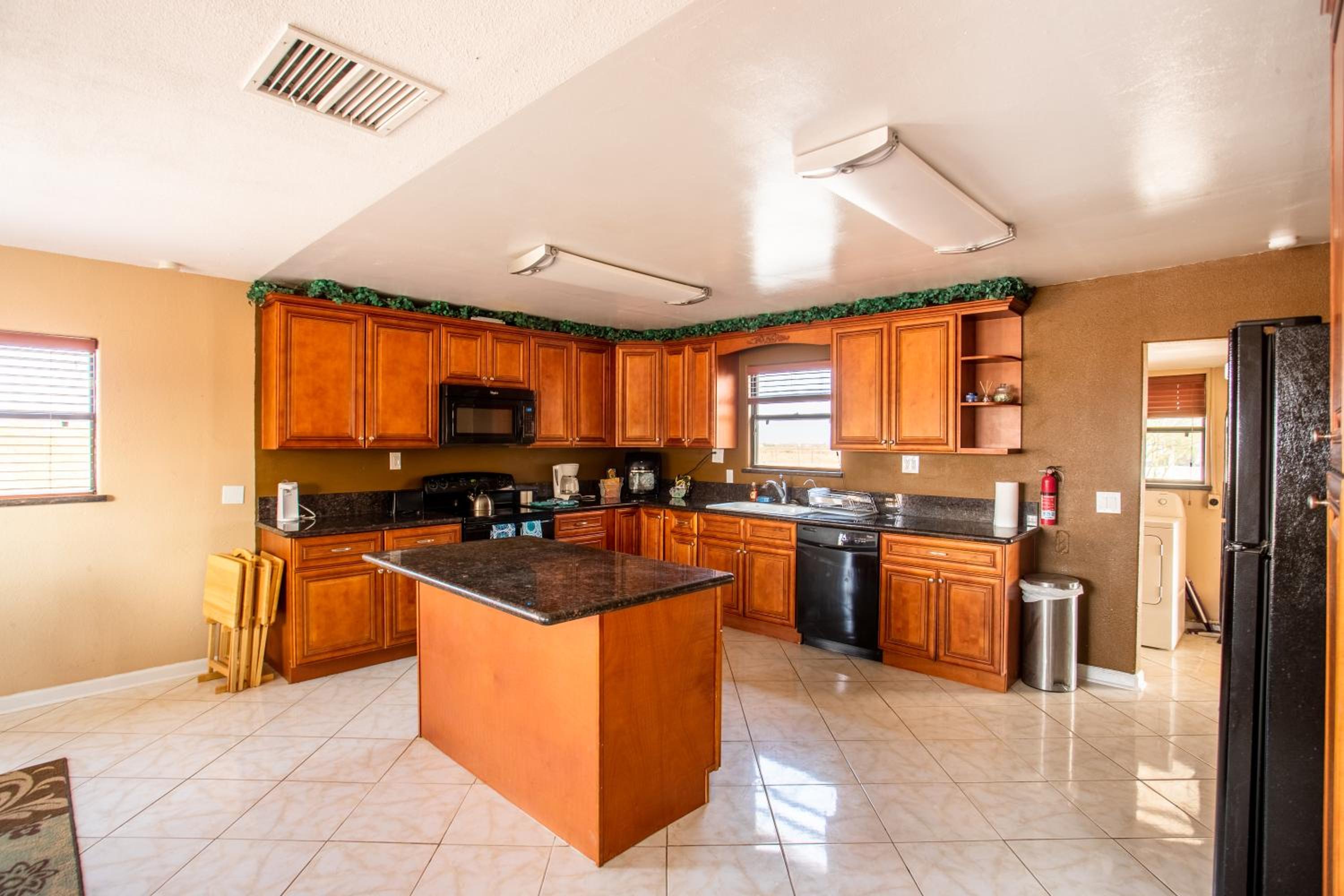 Three-Bedroom House - Photo 19