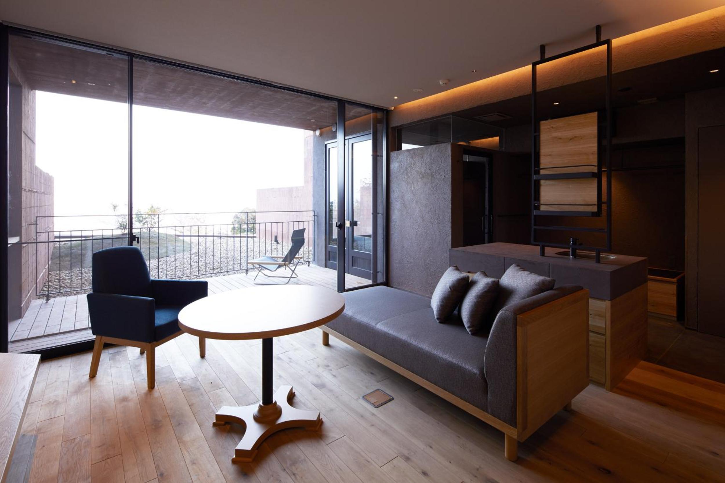 Twin Room (1-2F) with Semi Open-Air Bath (47㎡) Non-Smoking - Photo 1