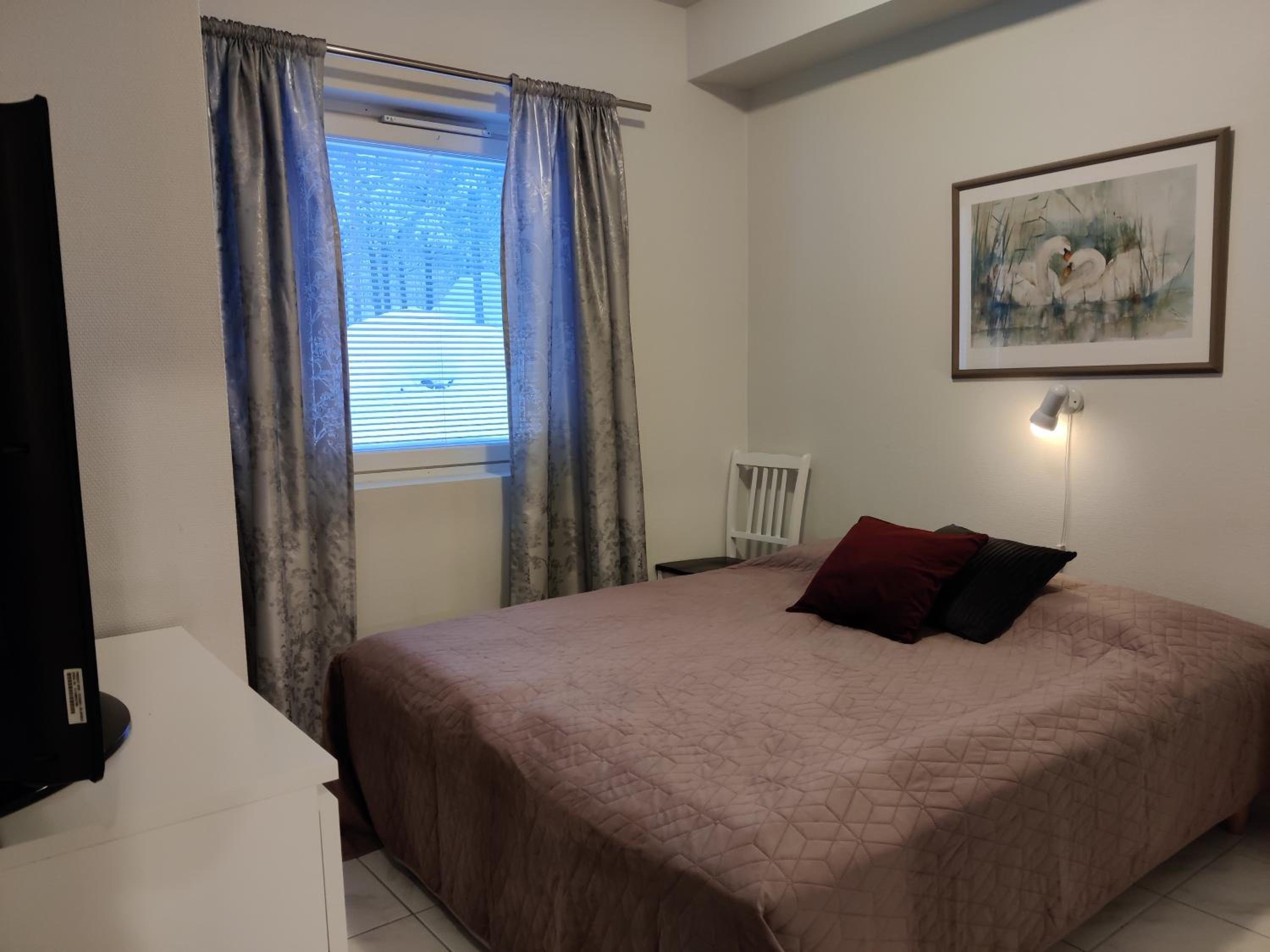Two-Bedroom Apartment - Photo 15