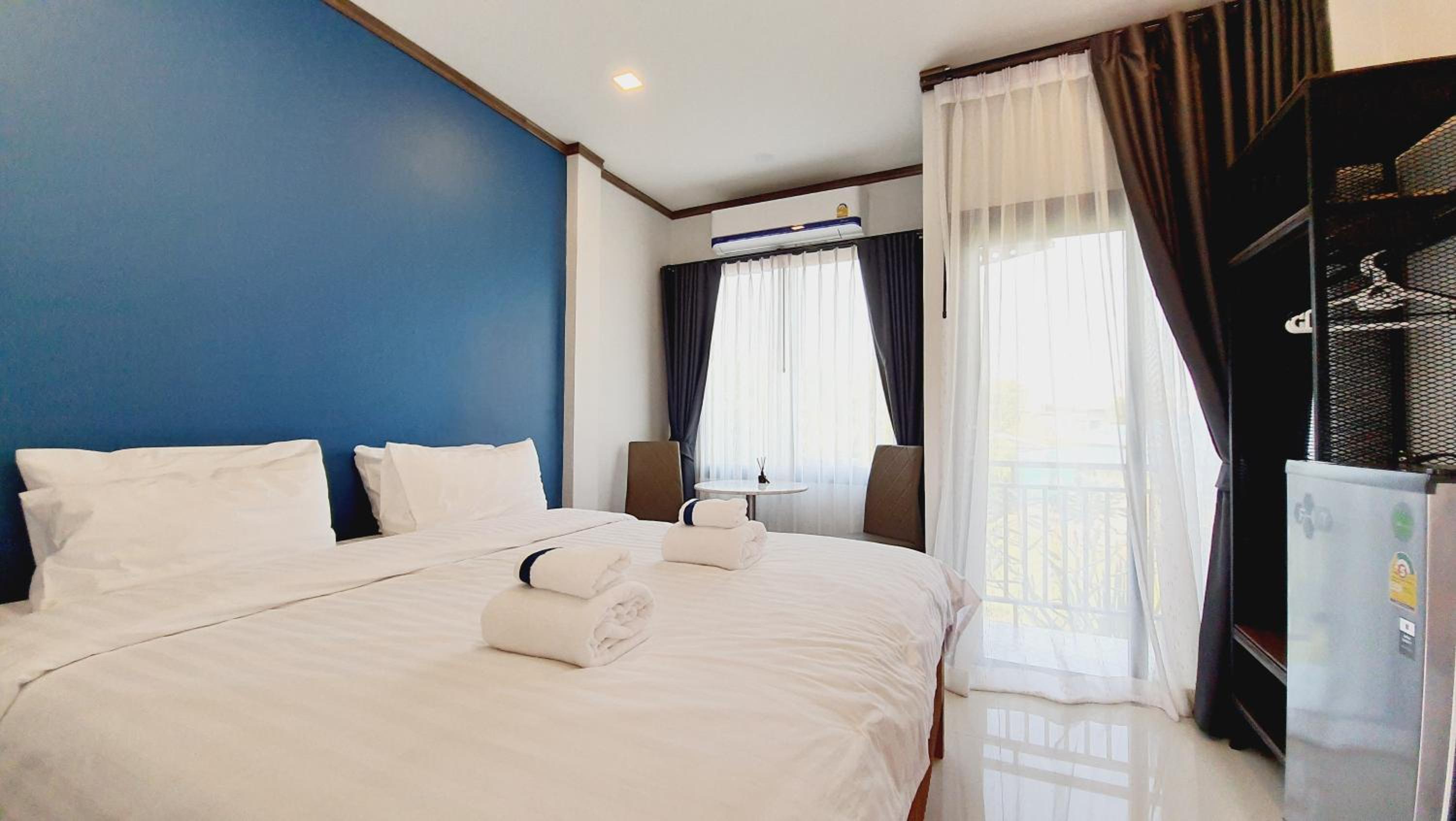 Double Room - Photo 13