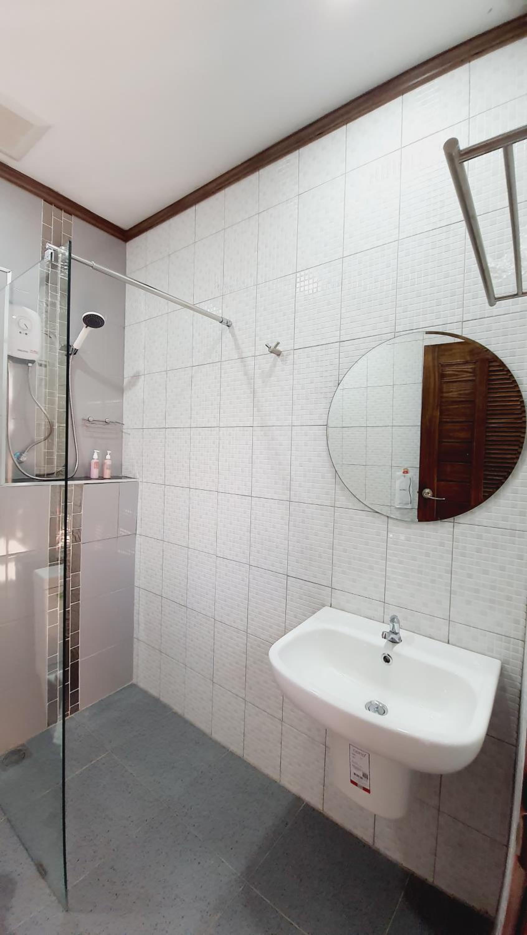 Double Room - Photo 8