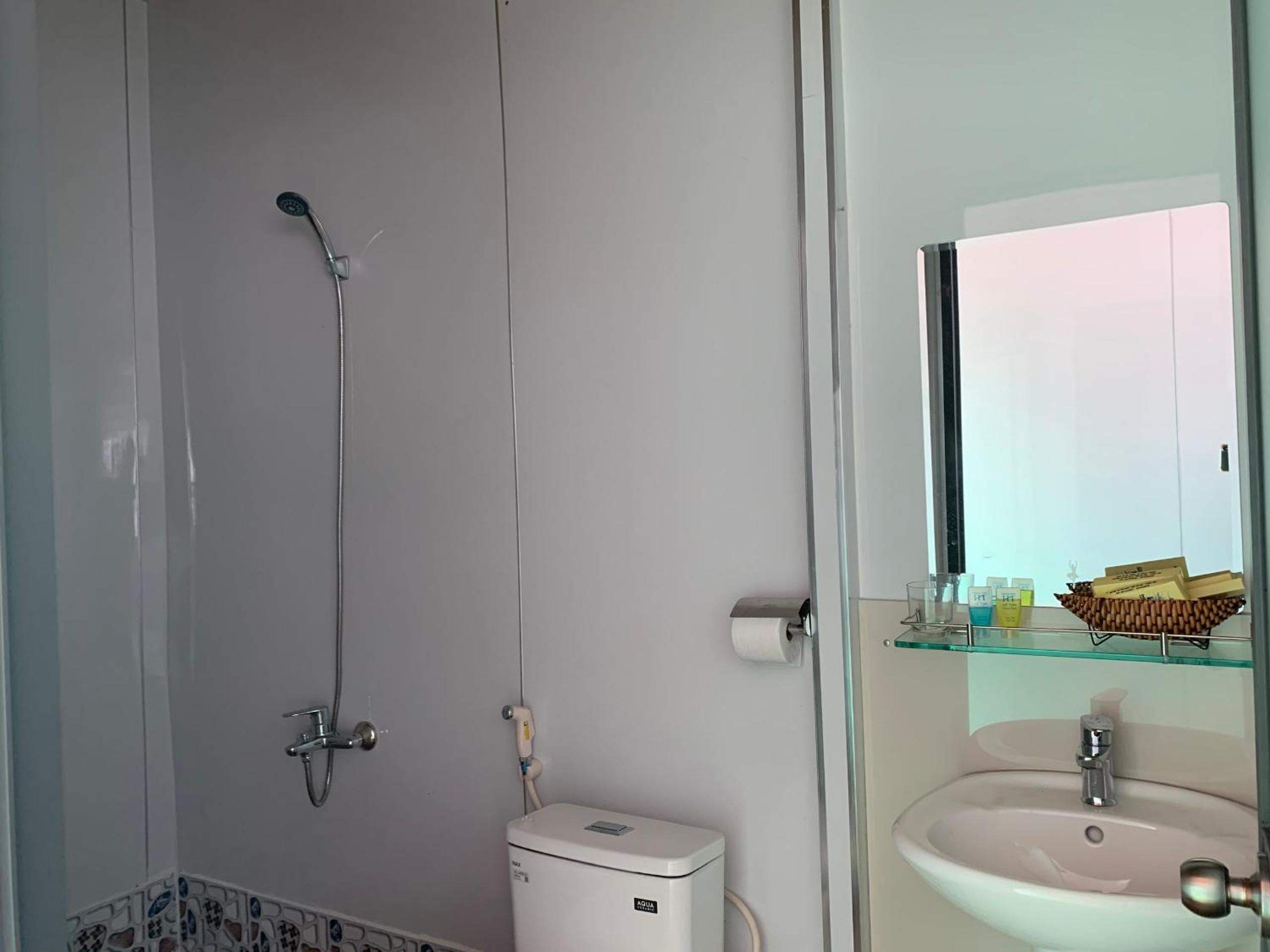 Double Room with Sea View photo 2
