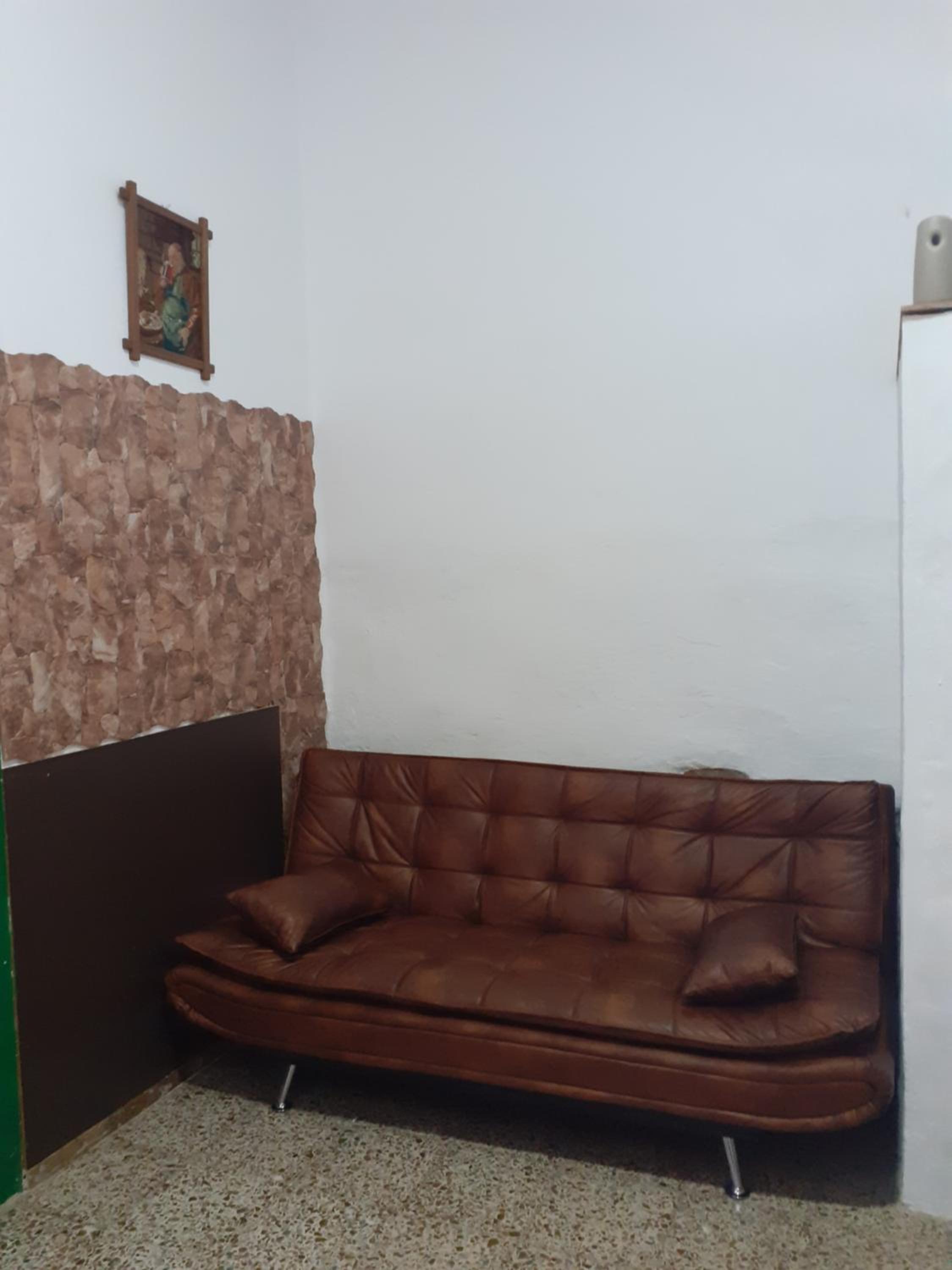 Quadruple Room with Bathroom - Photo 7
