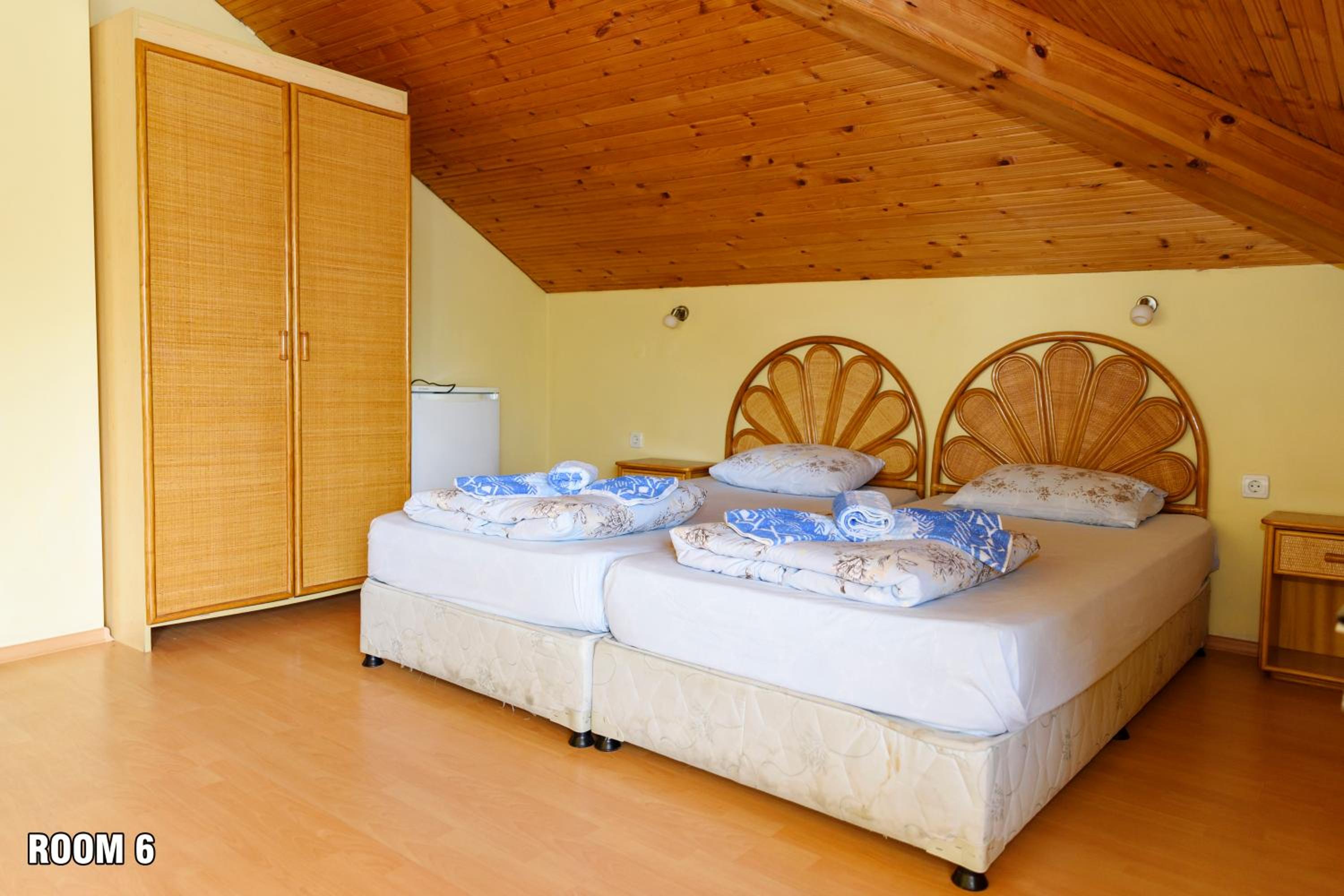 Standard Twin Room with Sea View photo 1