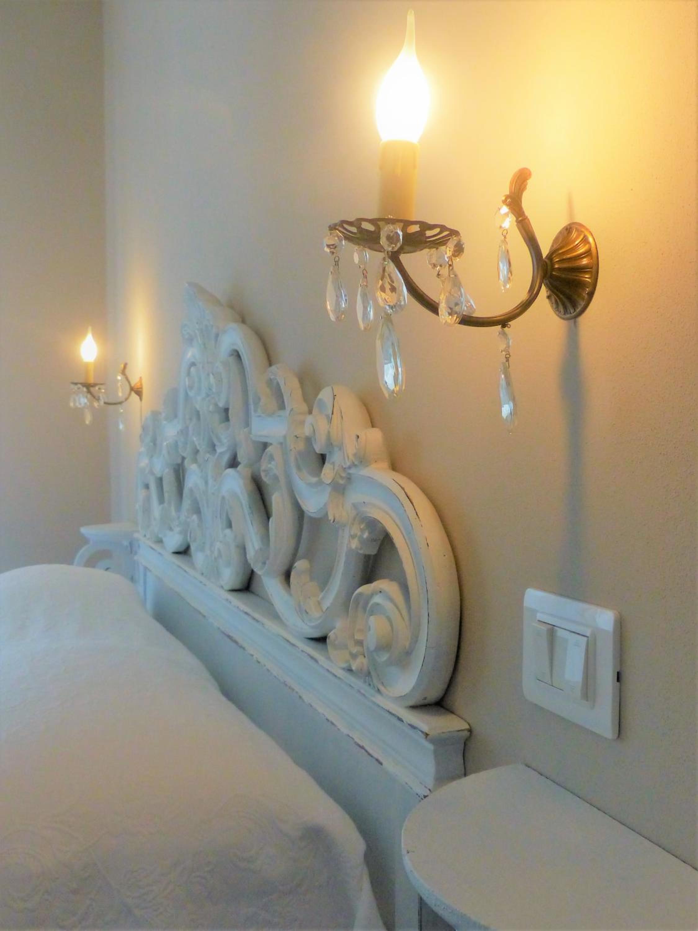 Suite with Pool View - Photo 7
