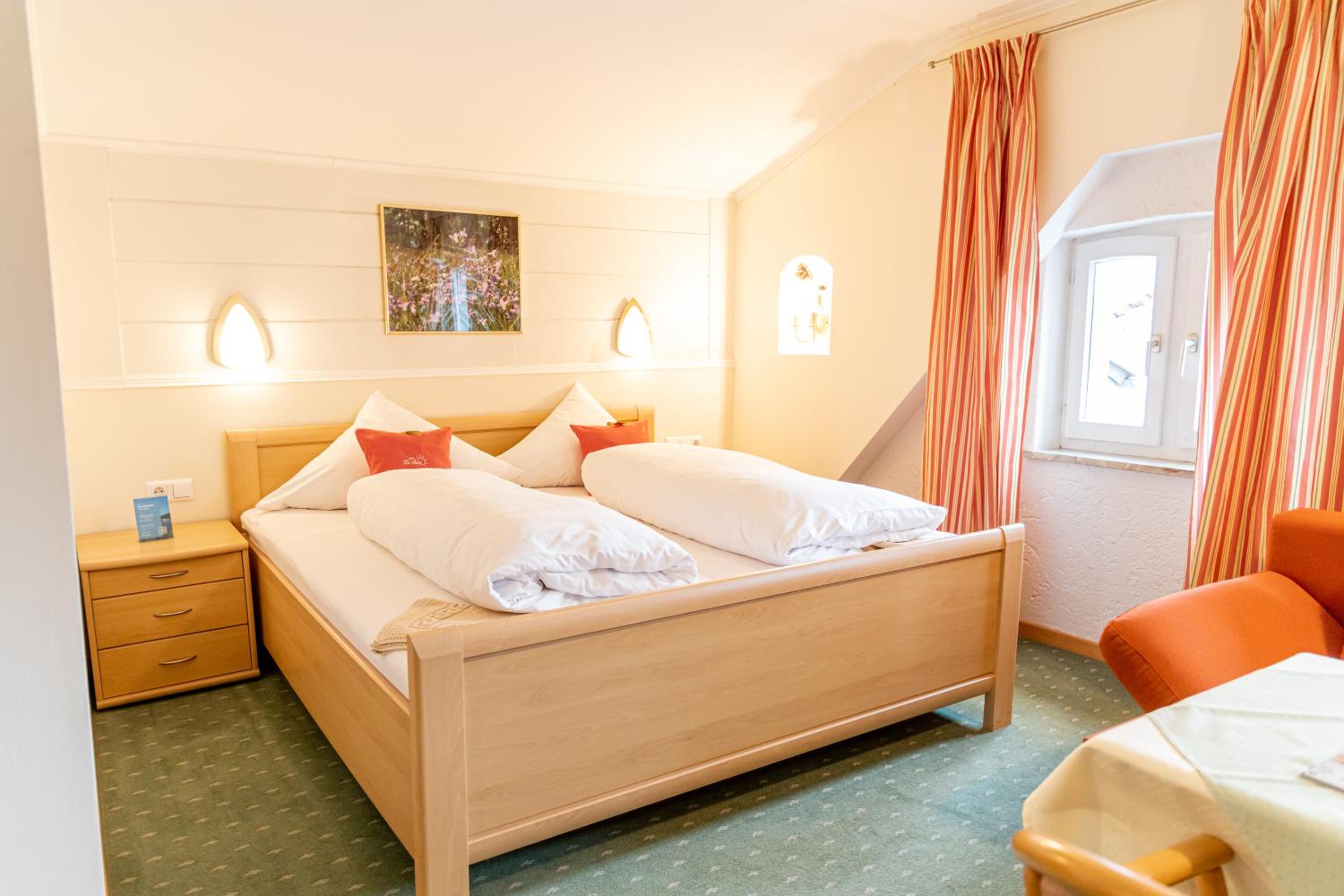 Budget Double Room photo 1
