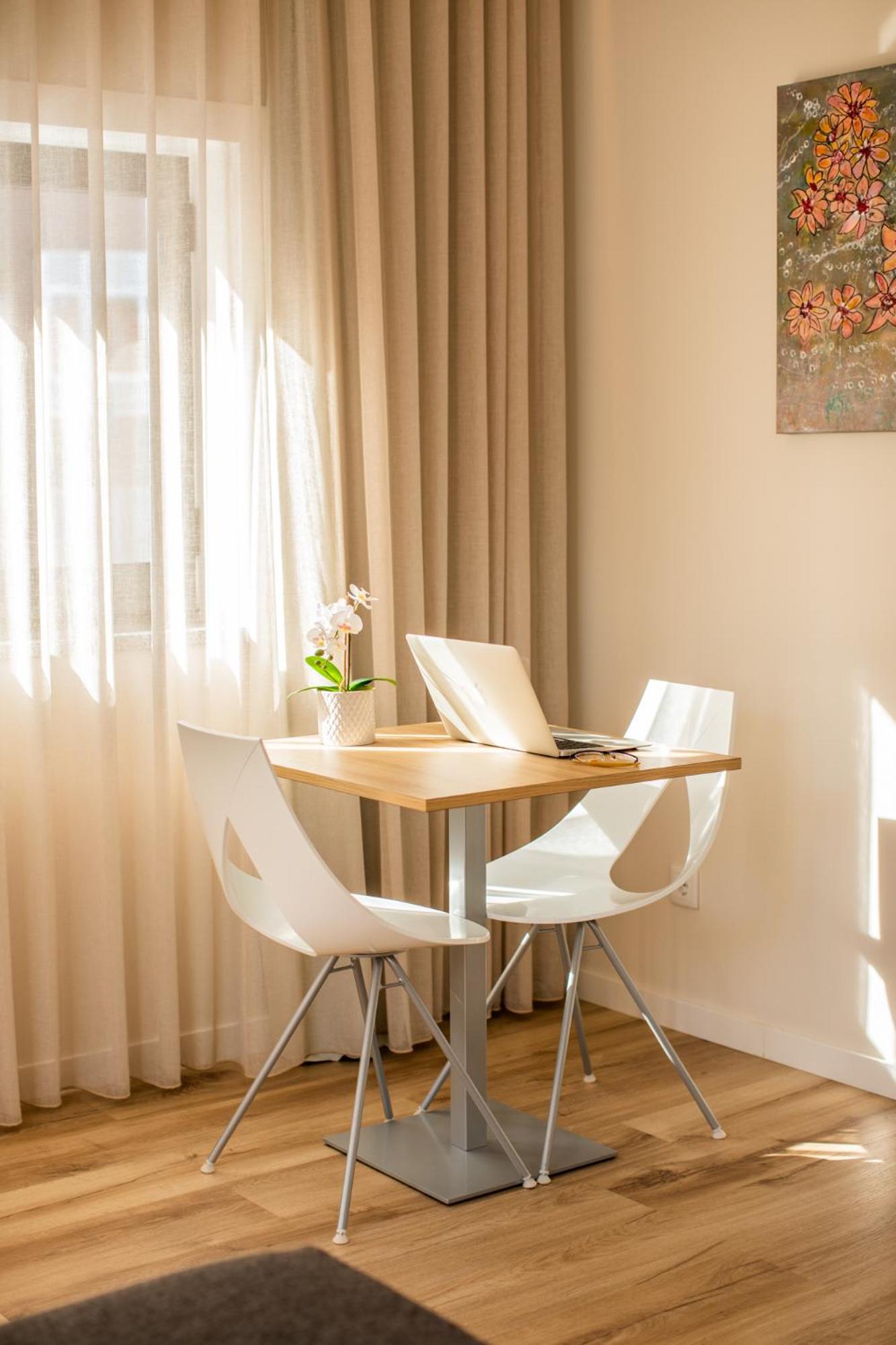 Double Room - Photo 14