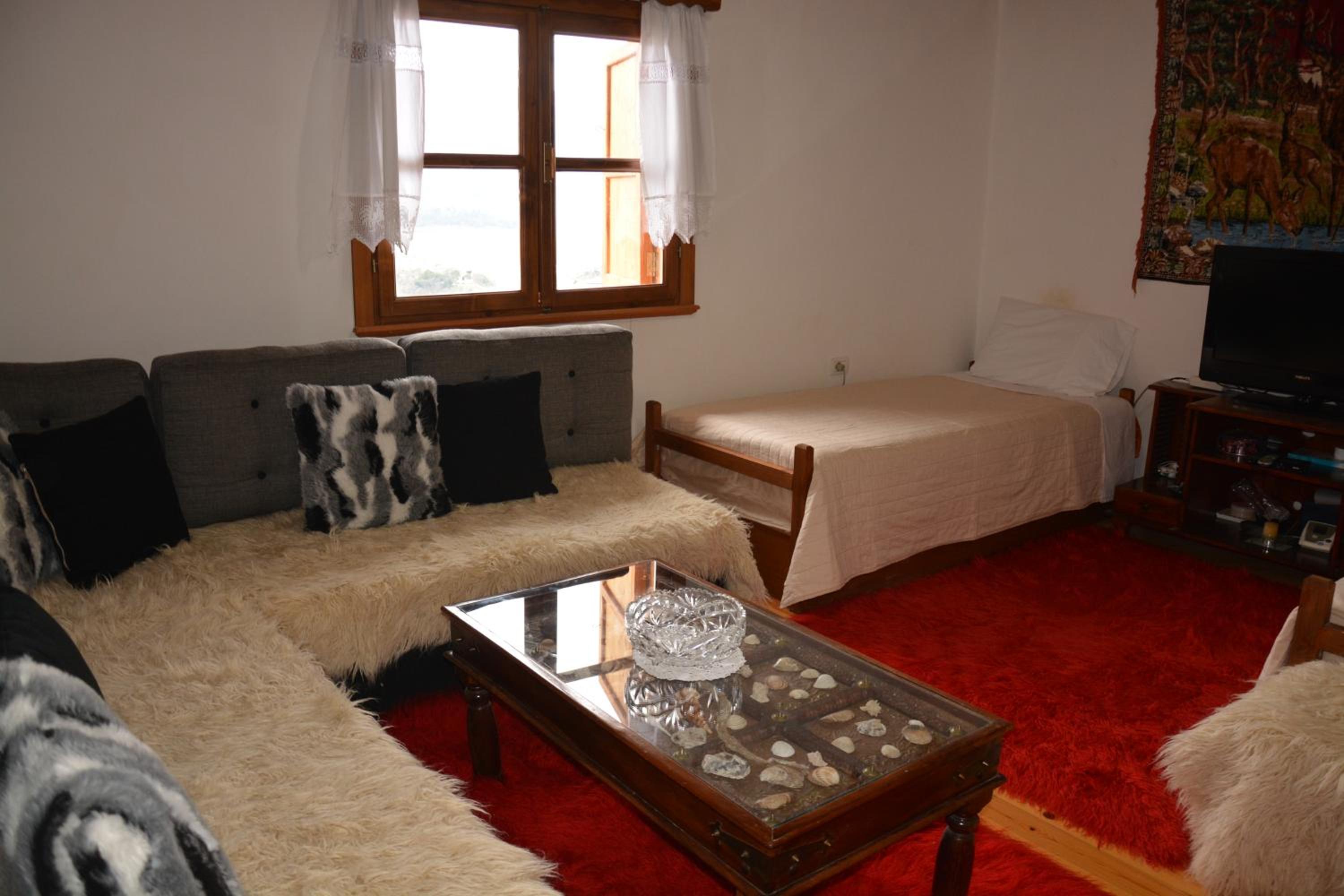 Large Twin Room photo 3