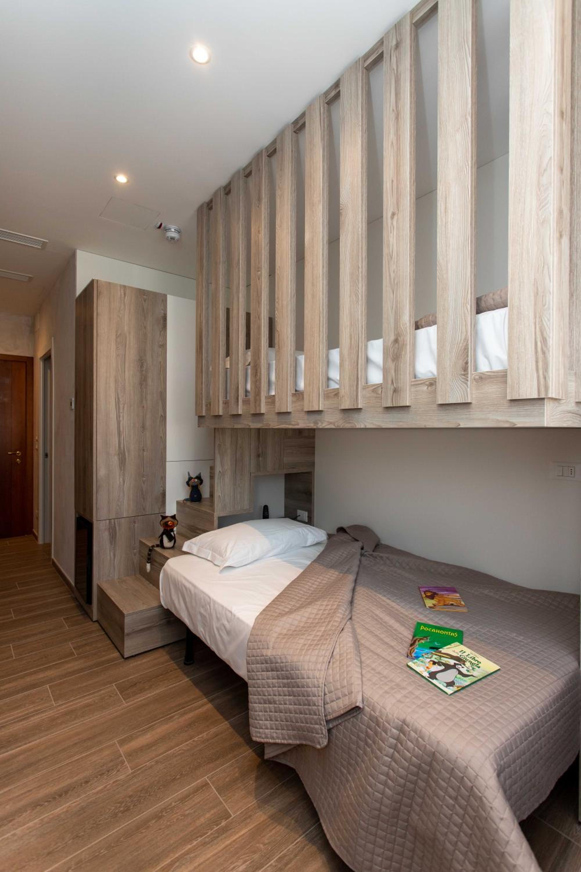 Single Room photo 2