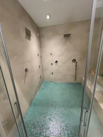Basement Luxury Suite photo 3