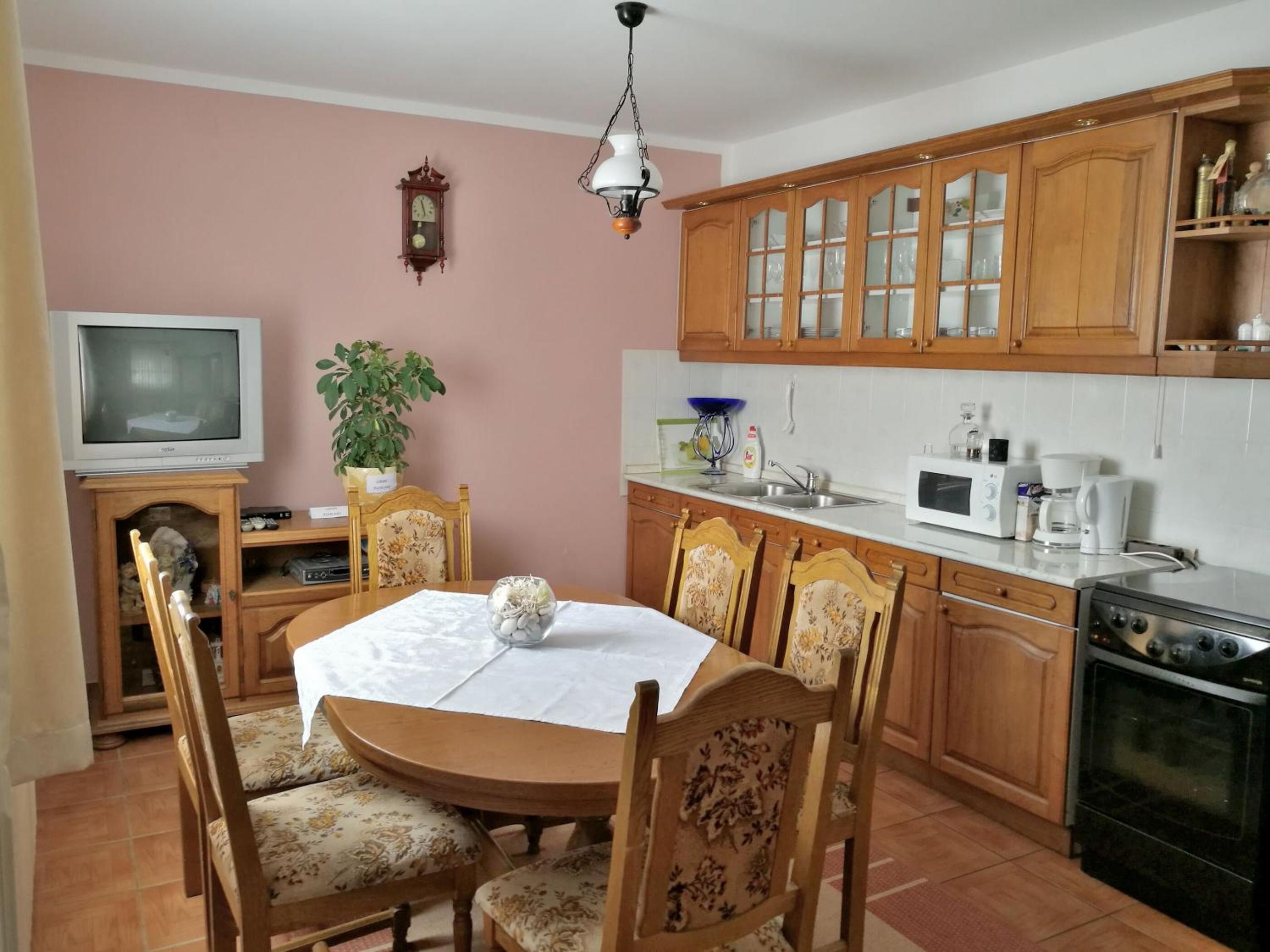 Three-Bedroom Vacation Home  - Photo 11