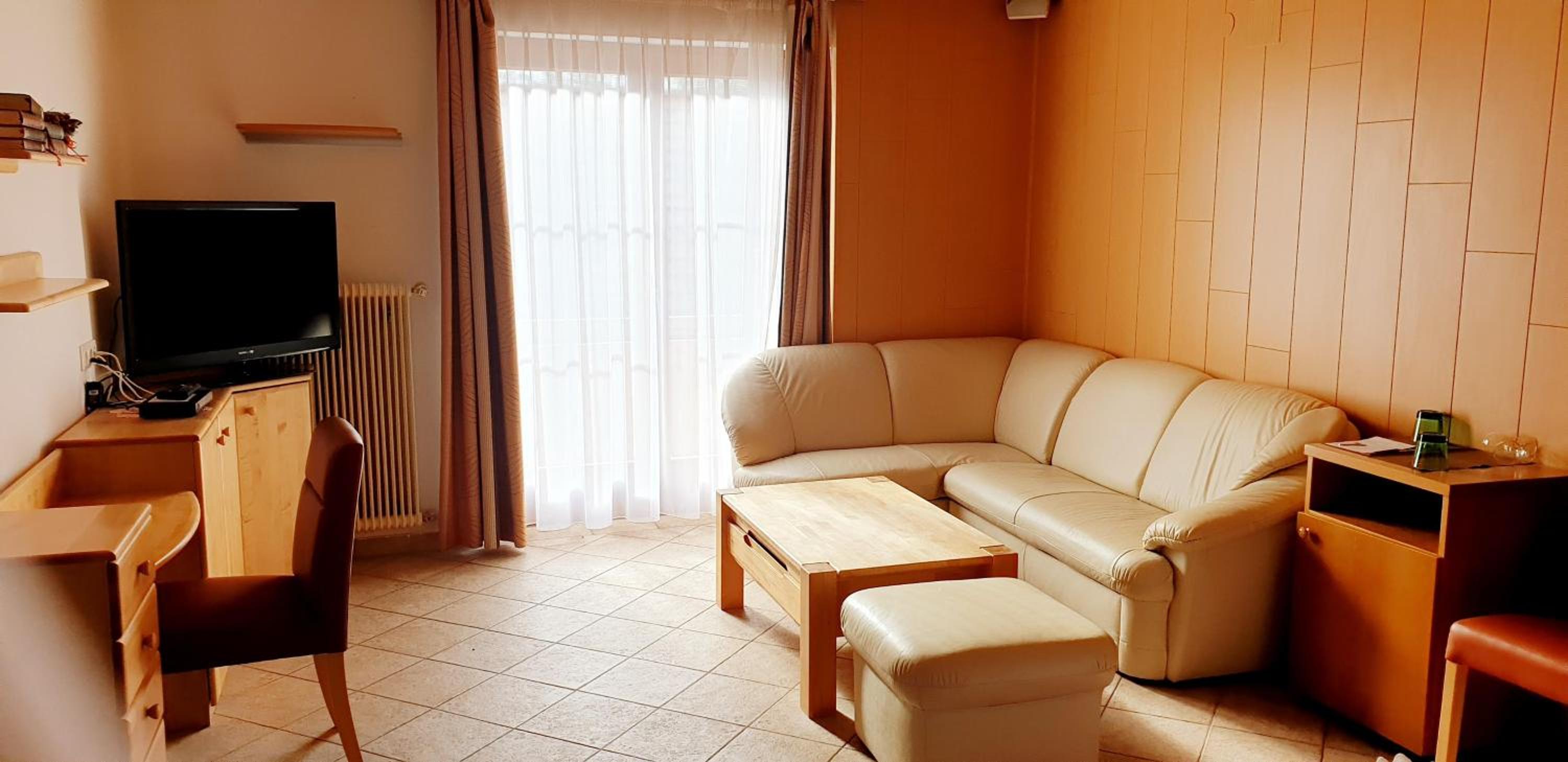 Comfort Family Room - Photo 8