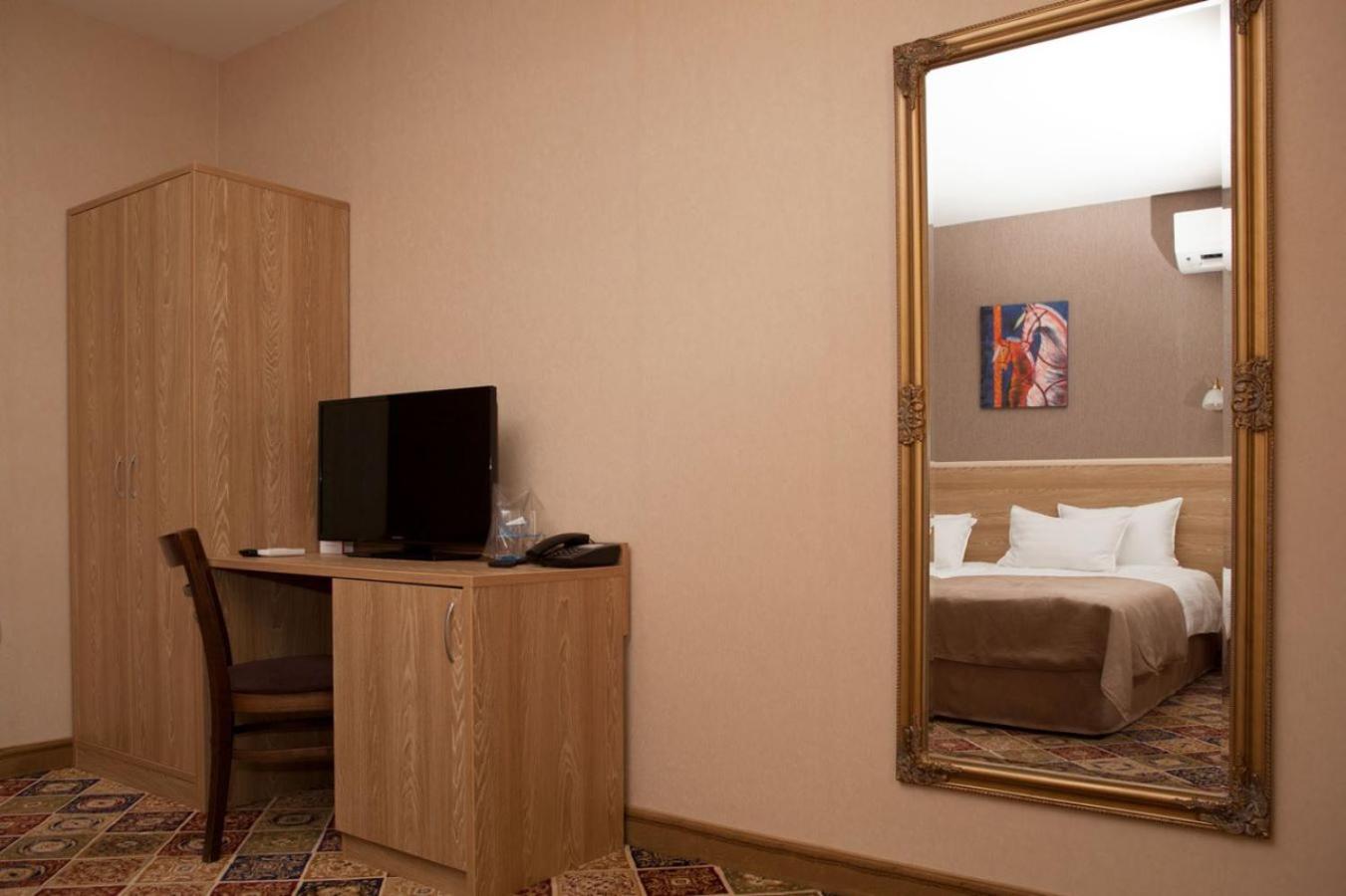Duplex Apartment - Photo 2
