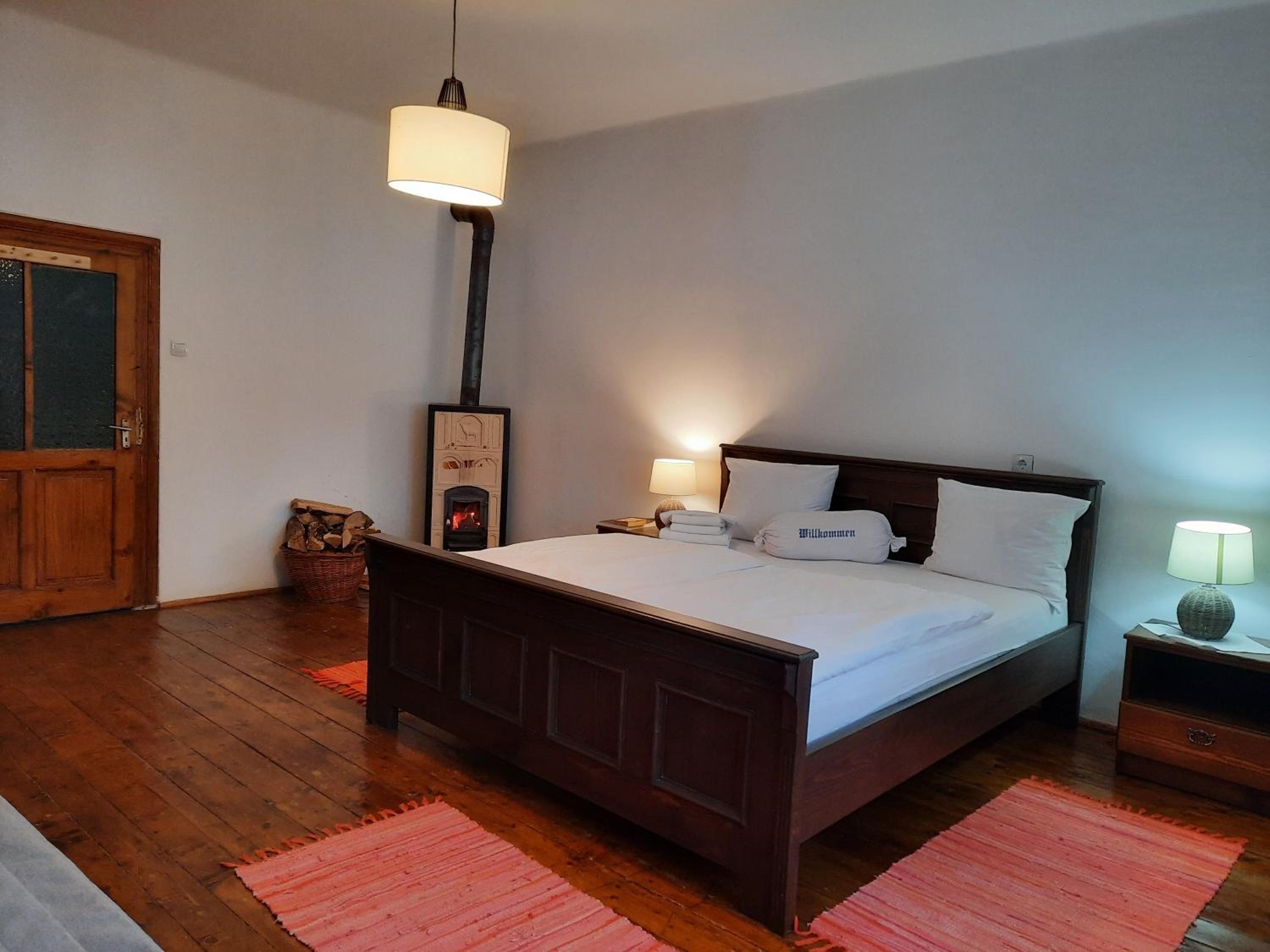 Two-Bedroom Townhouse - Photo 1