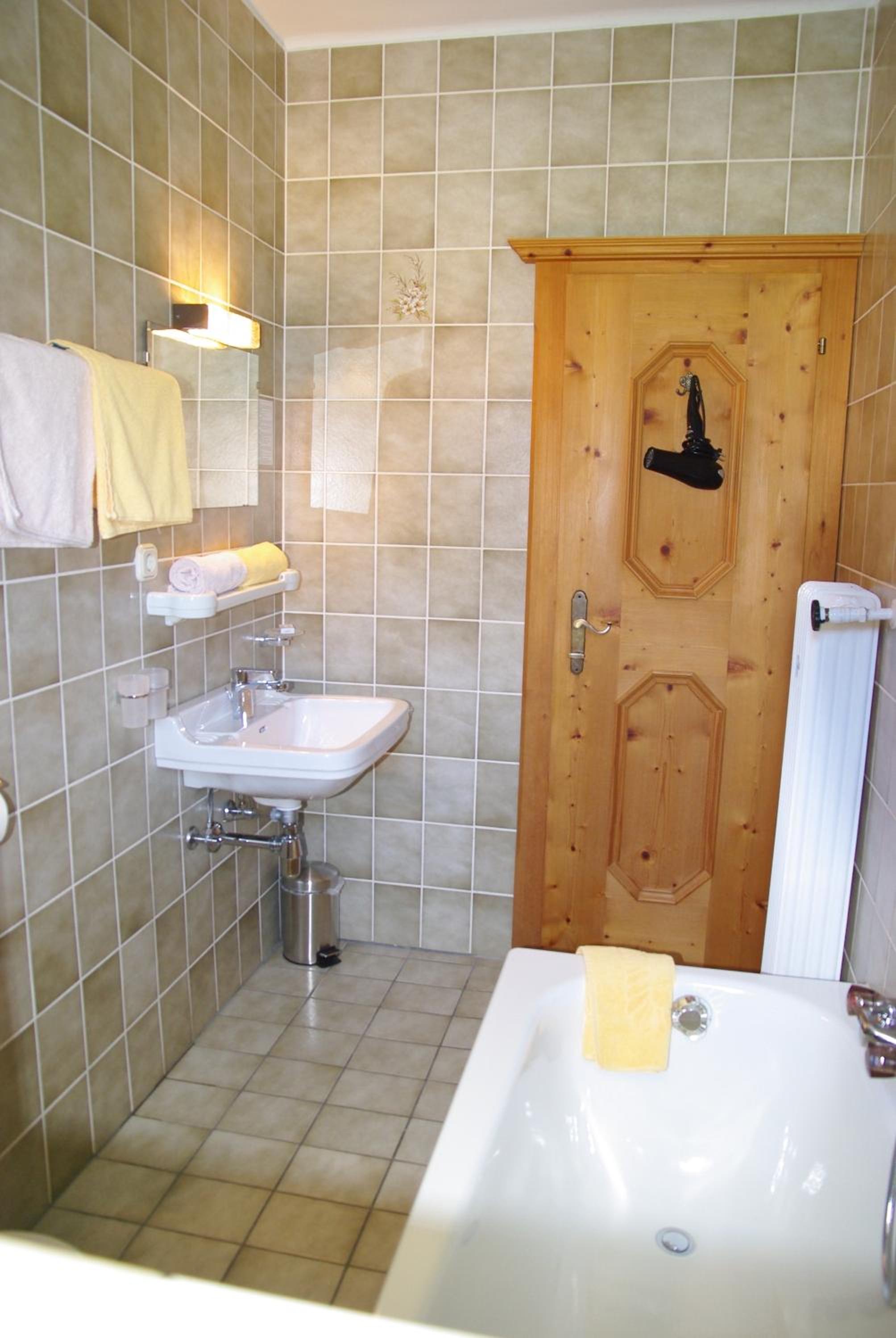 Basic Triple Room - Photo 7