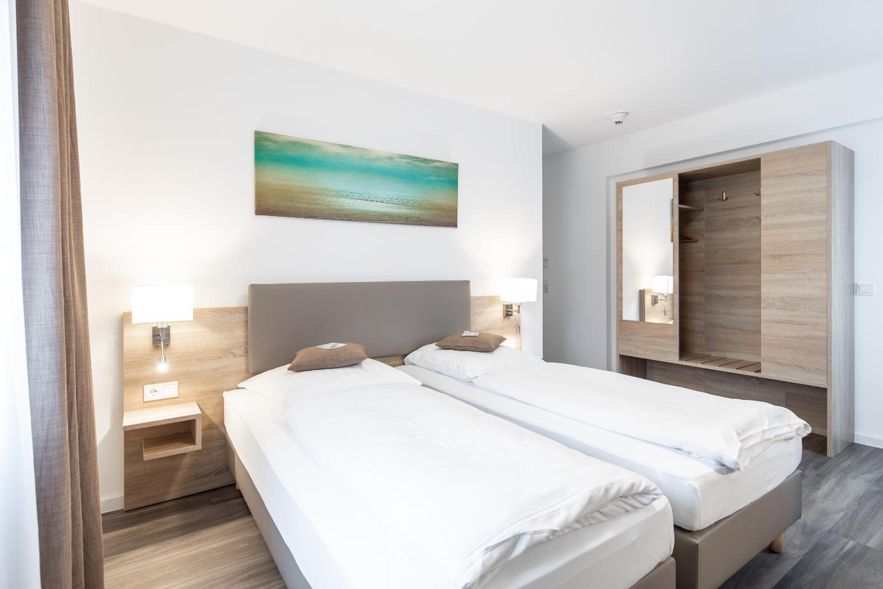 Deluxe Double or Twin Room - Photo 2
