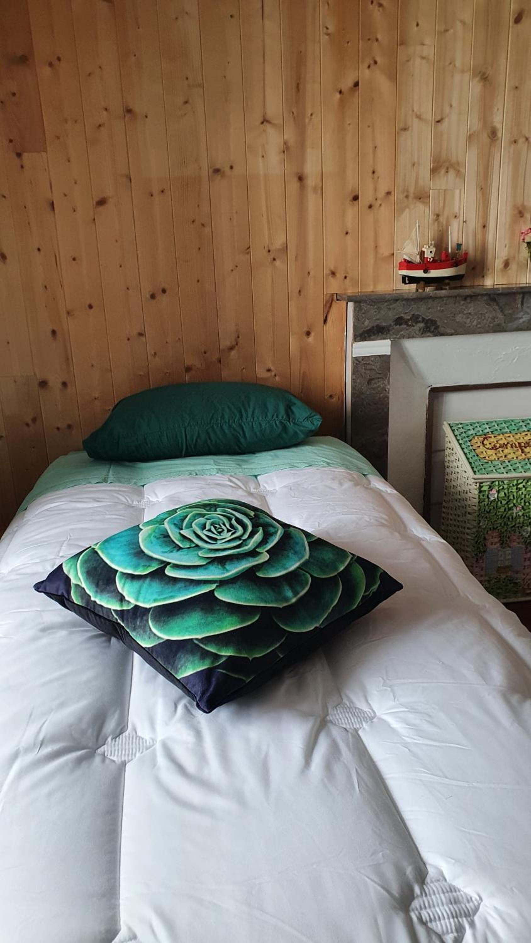 Triple Room with Garden View - Photo 2