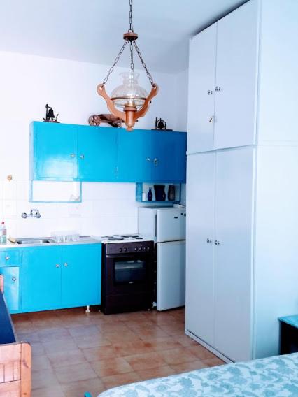 Studio Apartment with Sea View - Photo 33
