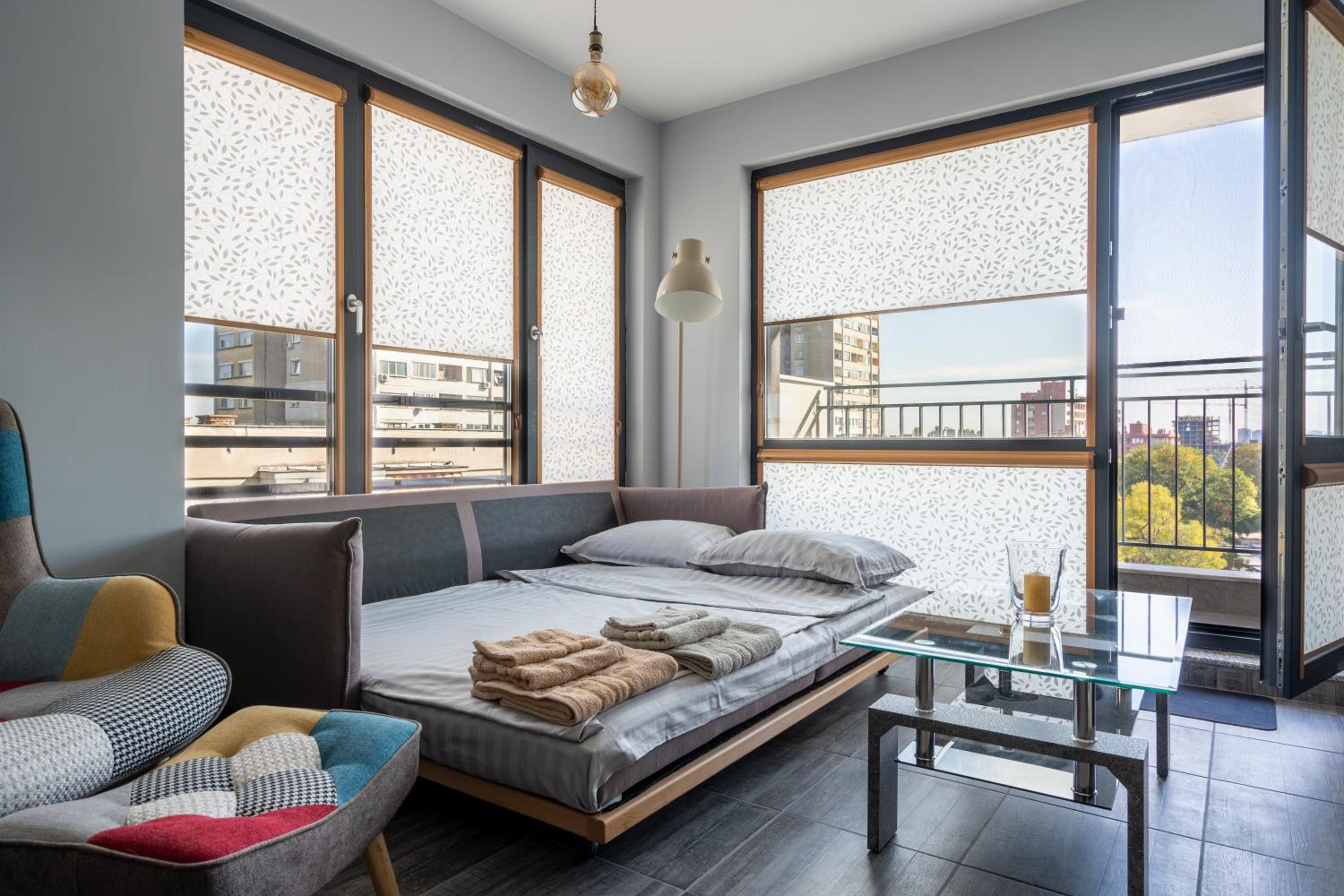 One-Bedroom Apartment - Photo 10